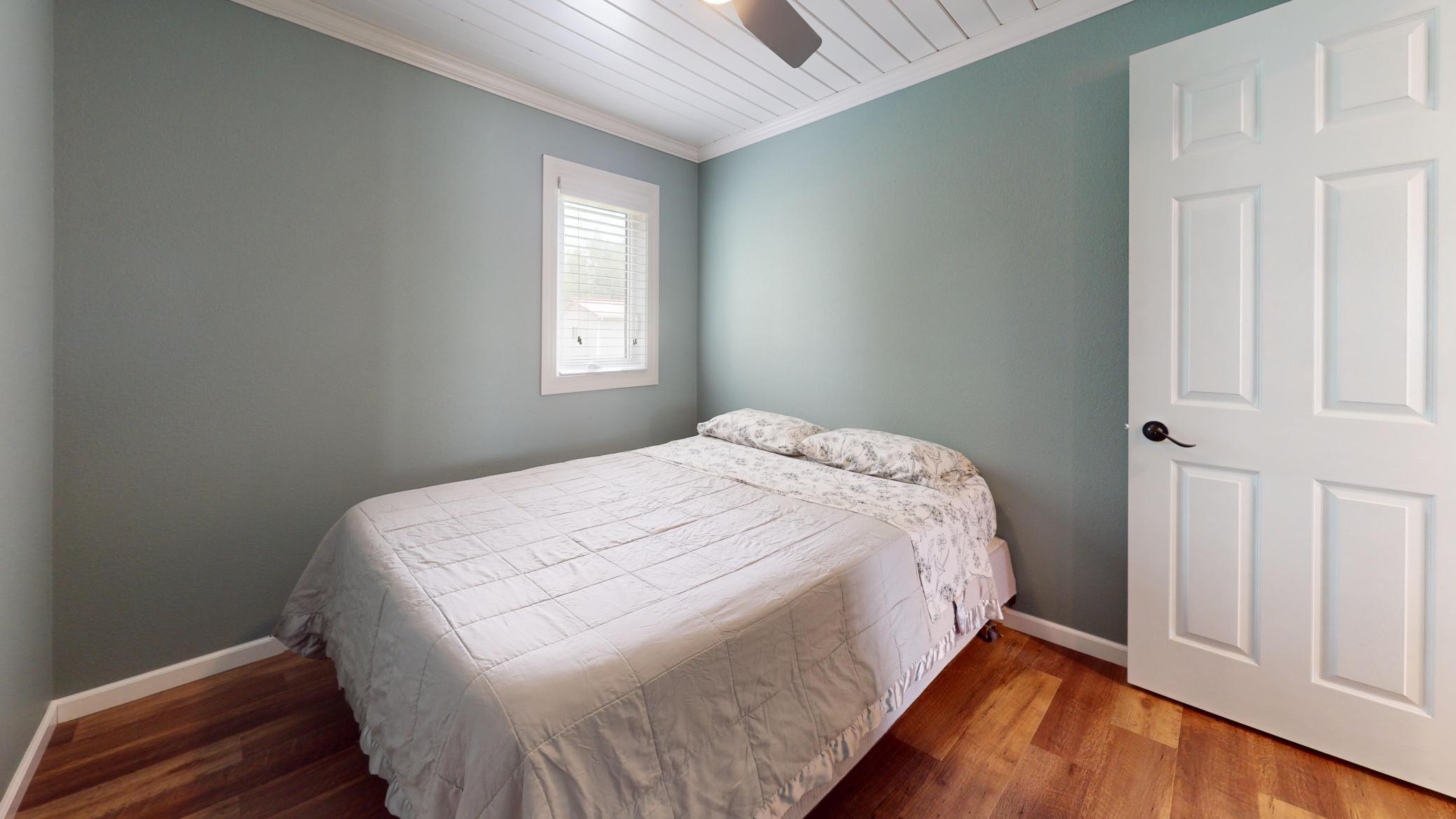 1963 townhouse for sale at 27096 Little Floyd Lake Road, Unit 1 in Detroit Lakes, MN — 2 bed, 1 bath (photo 21 of 27)
