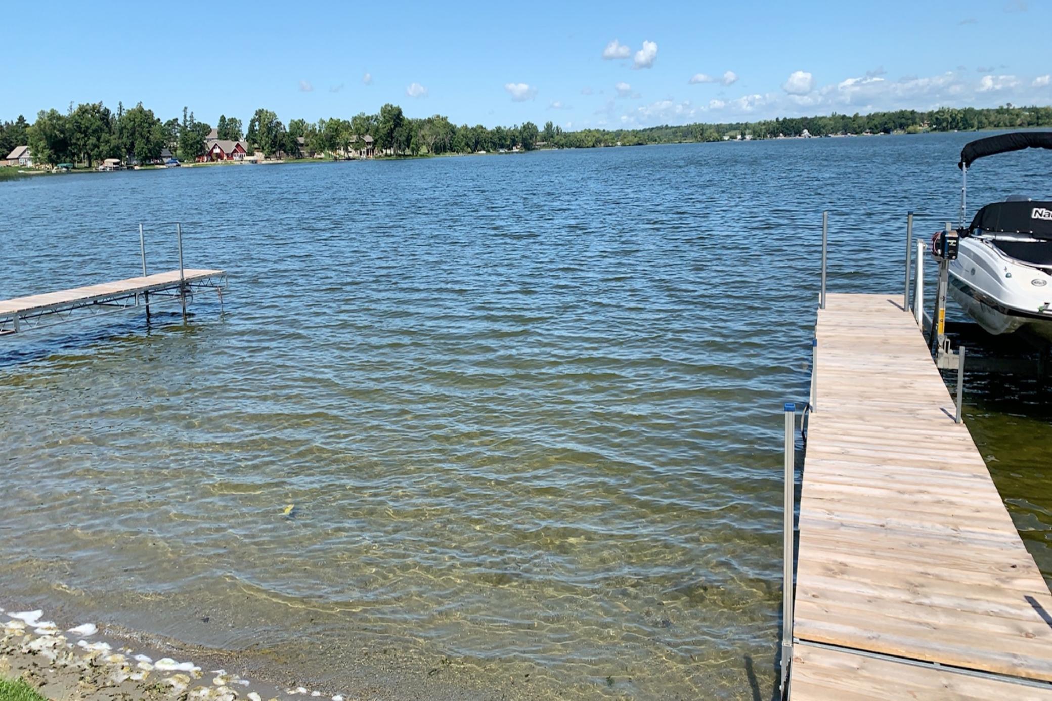 1963 townhouse for sale at 27096 Little Floyd Lake Road in Detroit Lakes, MN — 2 bed, 1 bath (photo 10 of 27)