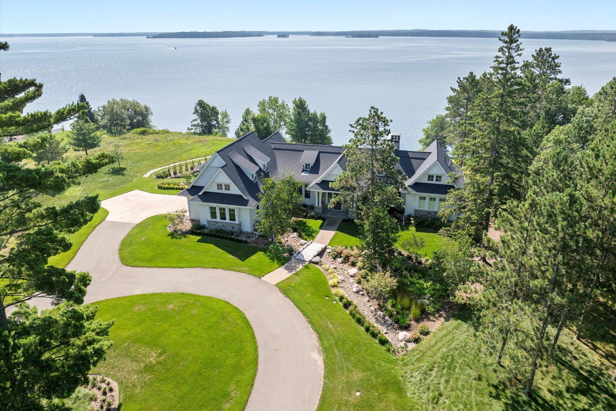 2018 single family home for sale at 37337 Piney Ridge Lane in Pine River, MN — 5 bed, 6 bath (photo 3 of 86)