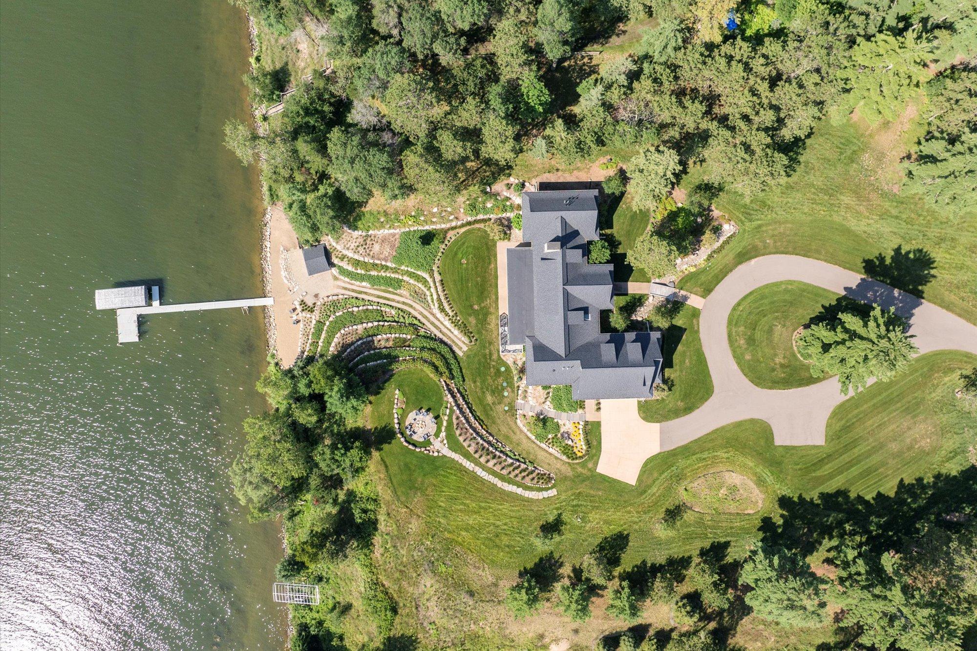 2018 single family home for sale at 37337 Piney Ridge Lane in Pine River, MN — 5 bed, 6 bath (photo 8 of 86)