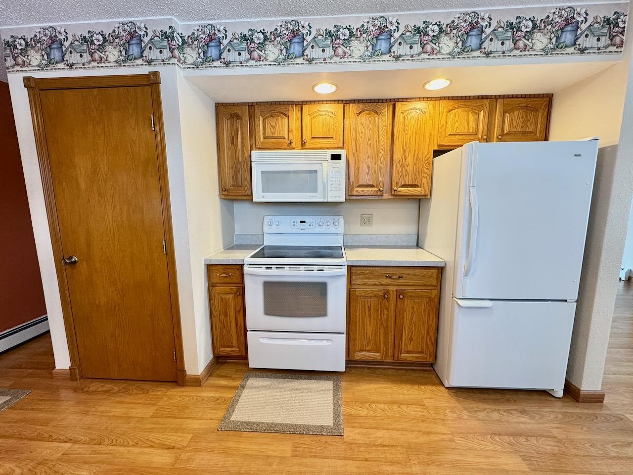 1963 single family home for sale at 1110 Water Plant Road in Fergus Falls, MN — 4 bed, 2 bath (photo 12 of 64)