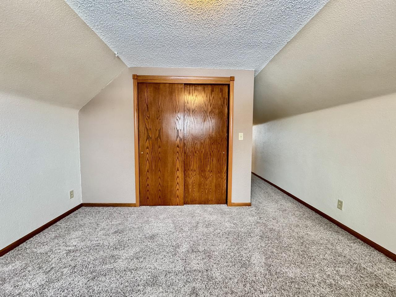 1963 single family home for sale at 1110 Water Plant Road in Fergus Falls, MN — 4 bed, 2 bath (photo 24 of 64)