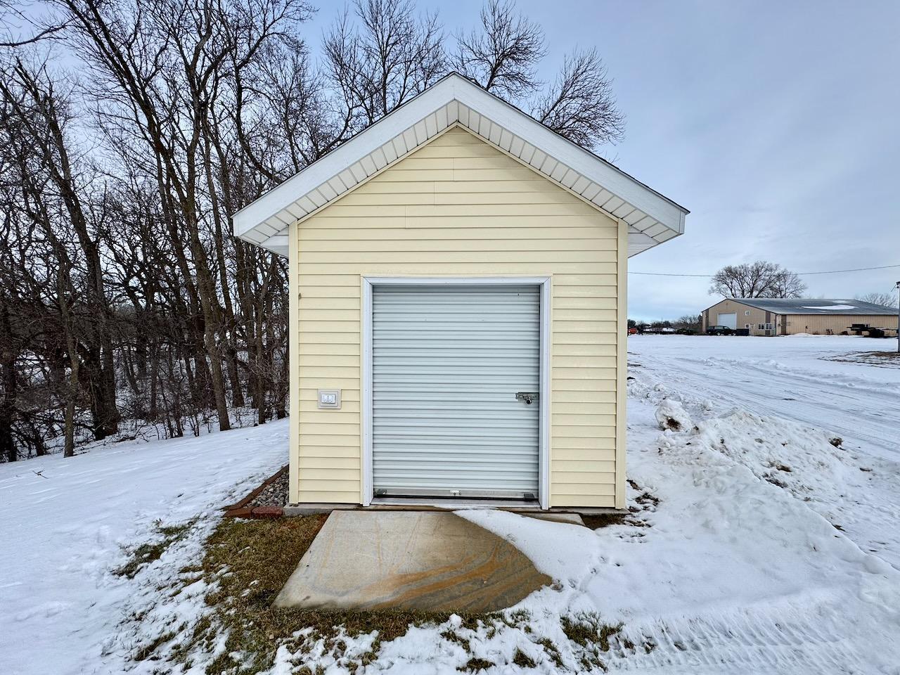 1963 single family home for sale at 1110 Water Plant Road in Fergus Falls, MN — 4 bed, 2 bath (photo 56 of 64)