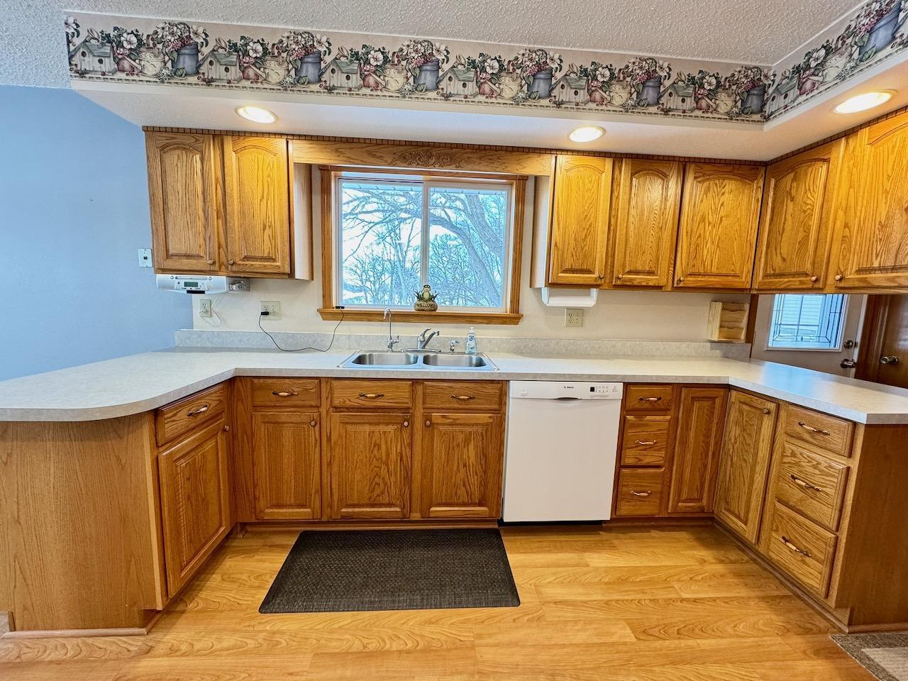 1963 single family home for sale at 1110 Water Plant Road in Fergus Falls, MN — 4 bed, 2 bath (photo 10 of 64)