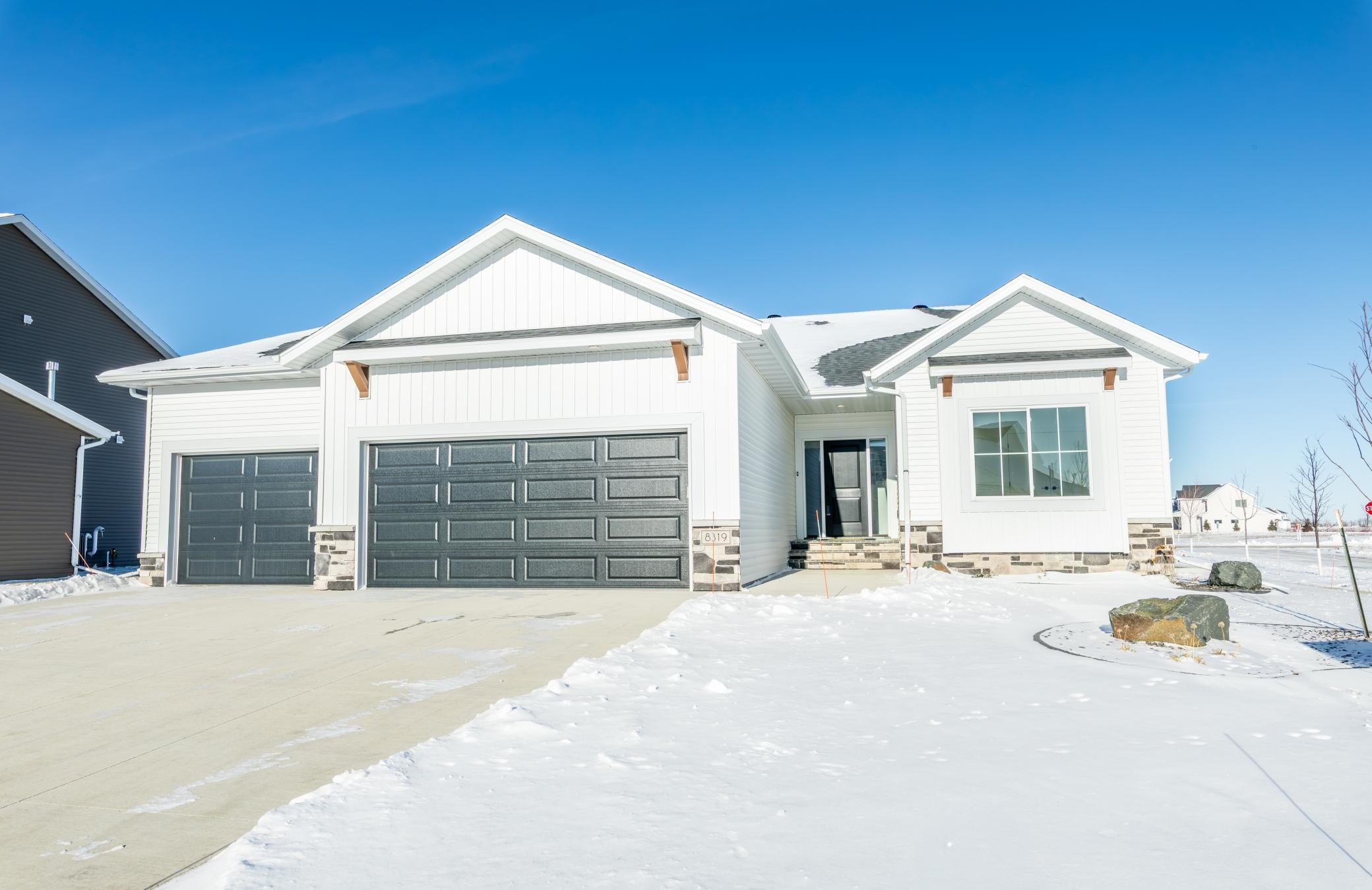 Open house at 8319 59 S Street, Horace