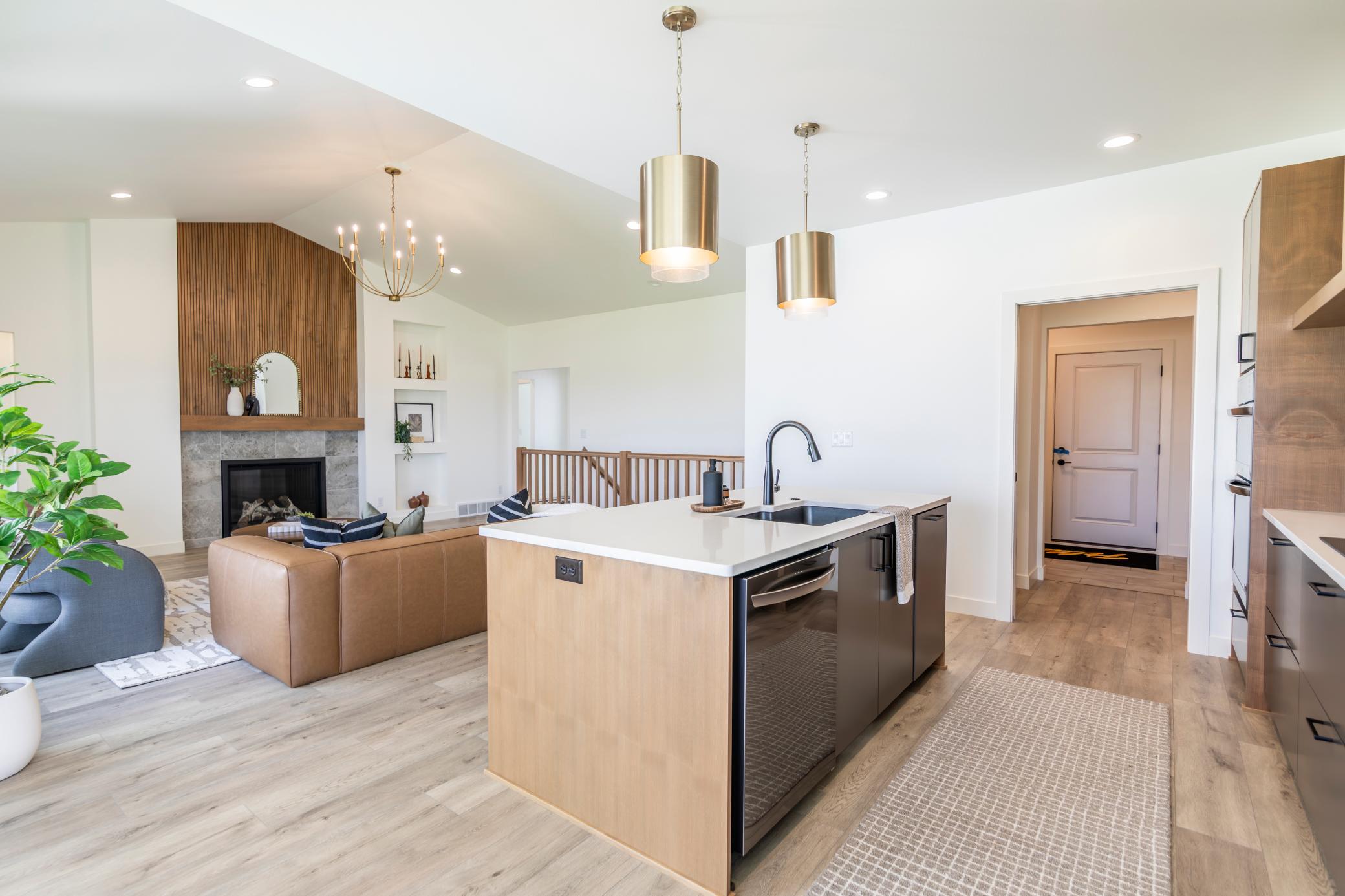 2024 single family home for sale at 8319 59 Street S in Horace, ND — 5 bed, 3 bath (photo 15 of 54)
