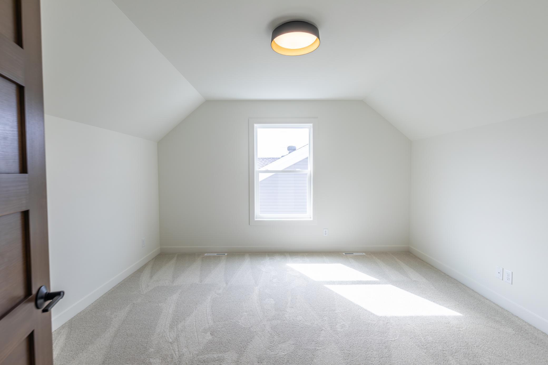 2024 single family home for sale at 662 Rania Way W in West Fargo, ND — 3 bed, 3 bath (photo 50 of 69)