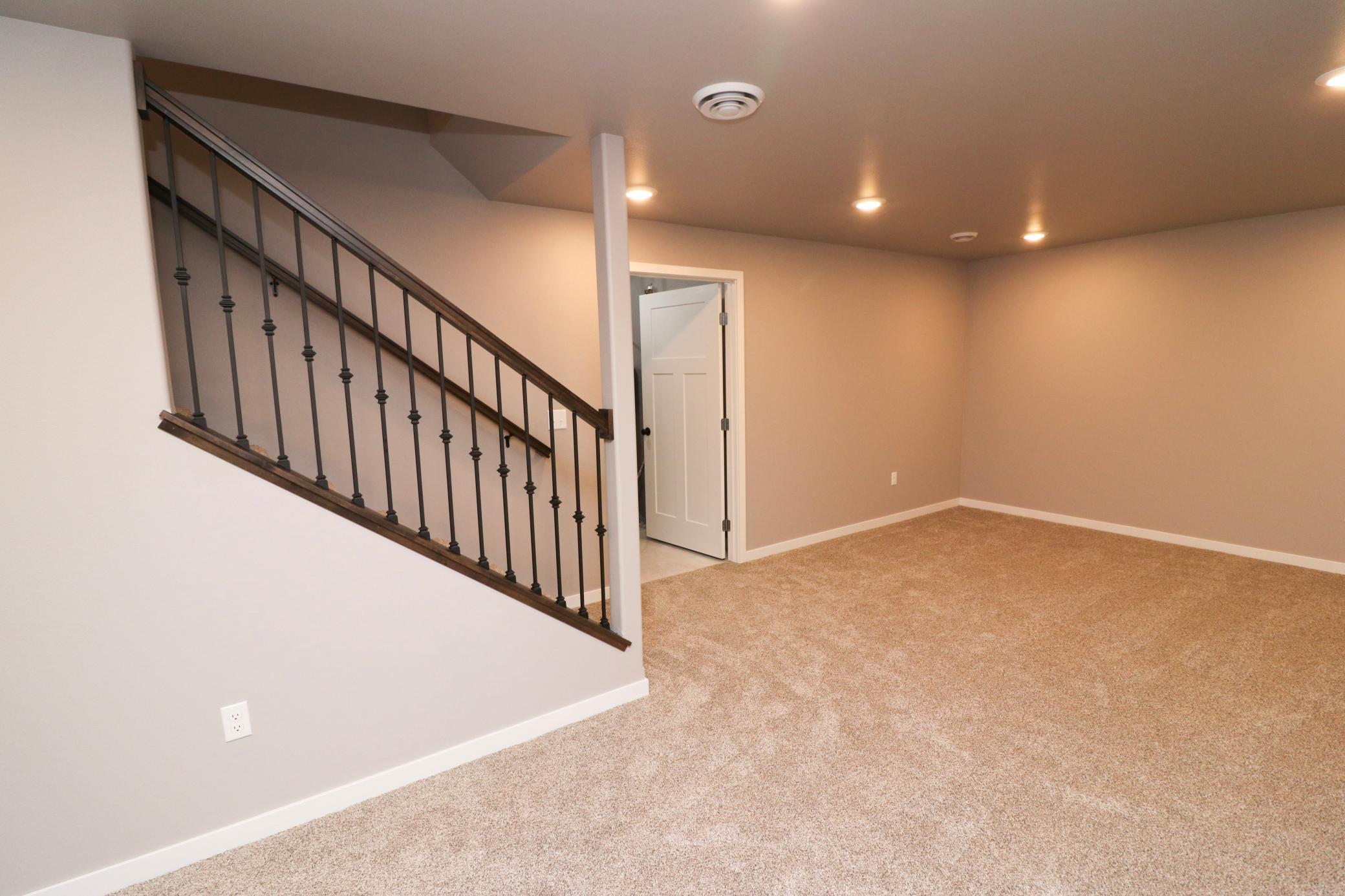 2024 single family home for sale at 10366 73rd Street S in Horace, ND — 4 bed, 4 bath (photo 22 of 50)