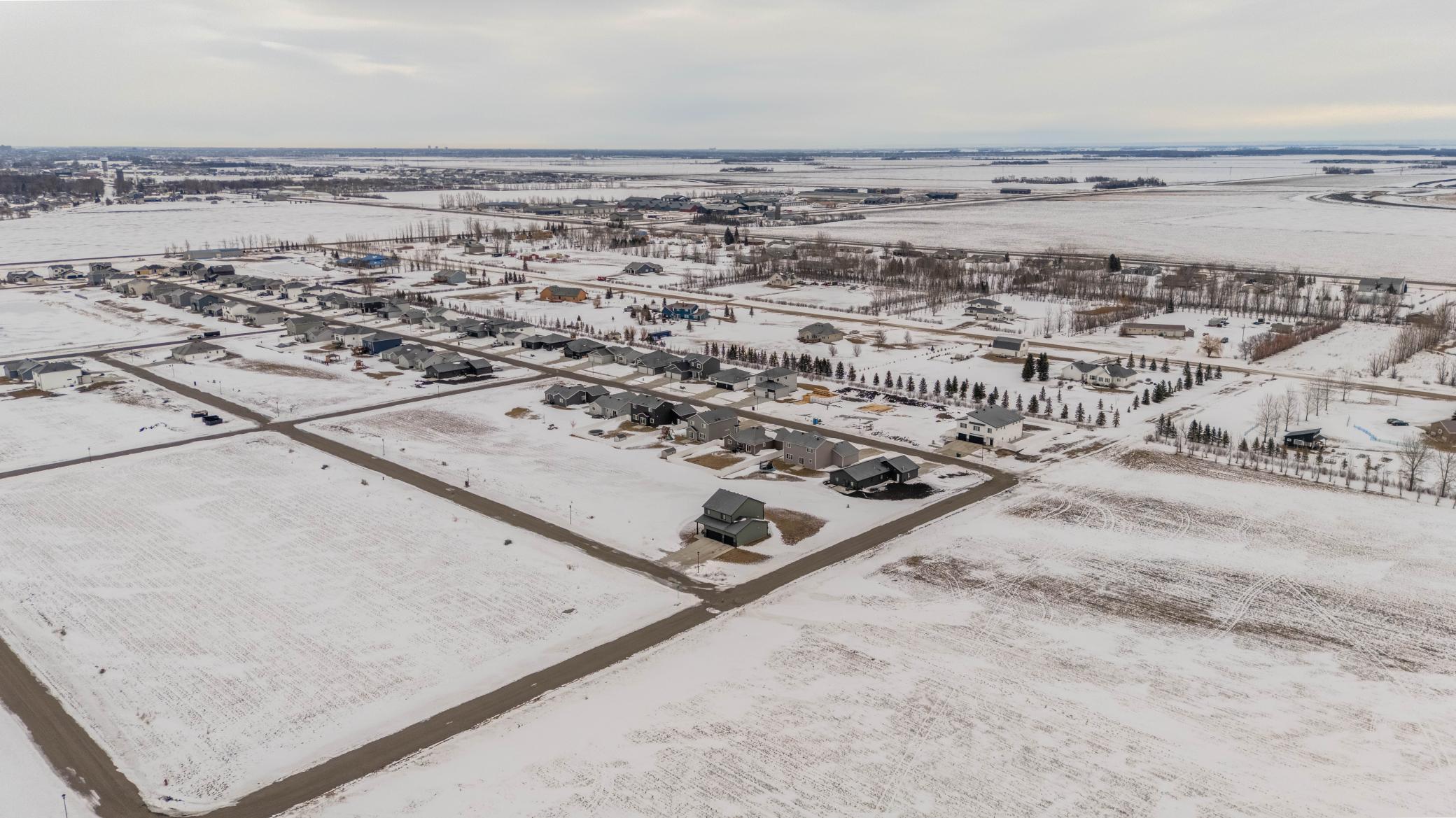 2024 single family home for sale at 10366 73rd Street S in Horace, ND — 4 bed, 4 bath (photo 46 of 50)