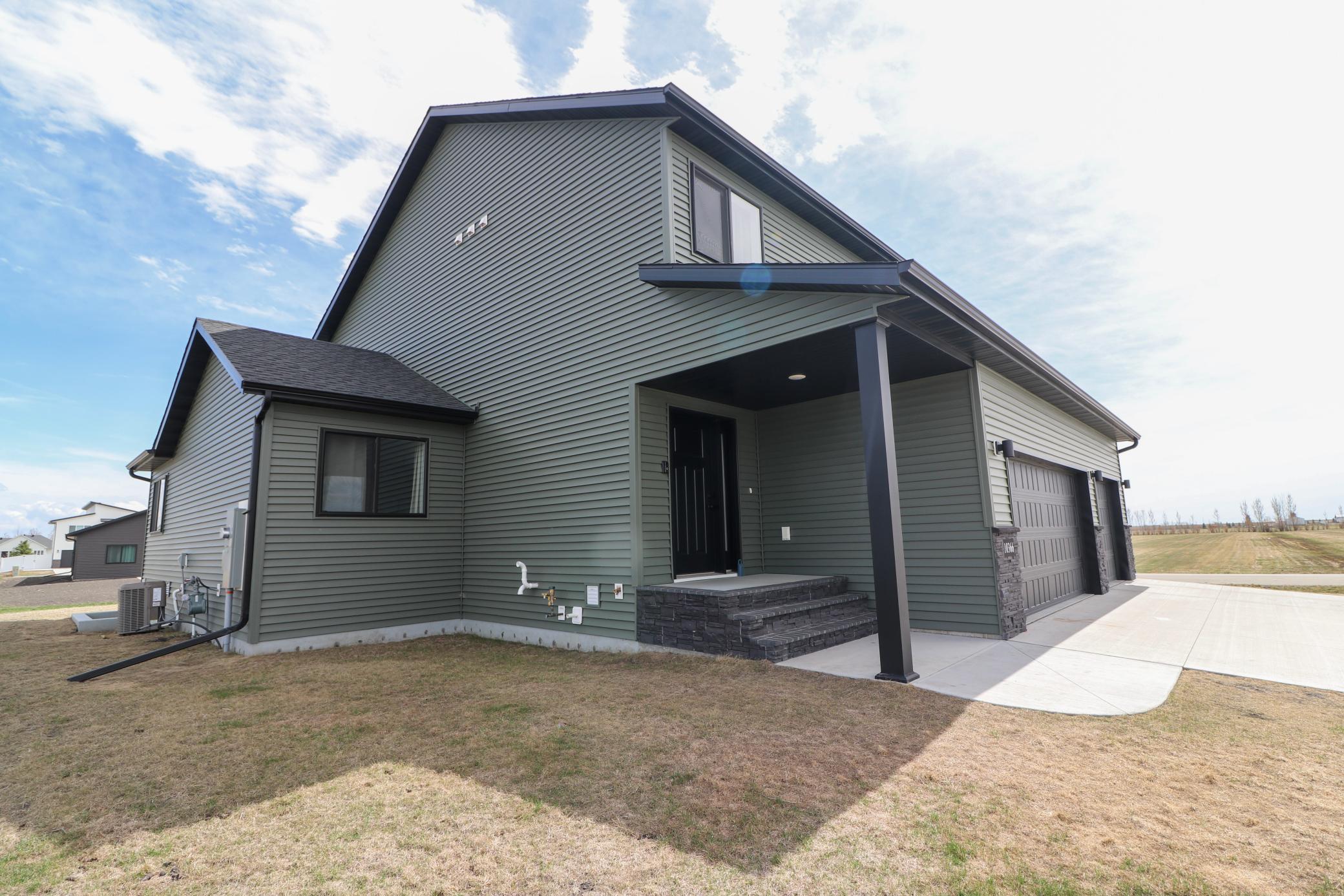2024 single family home for sale at 10366 73rd Street S in Horace, ND — 4 bed, 4 bath (photo 50 of 51)