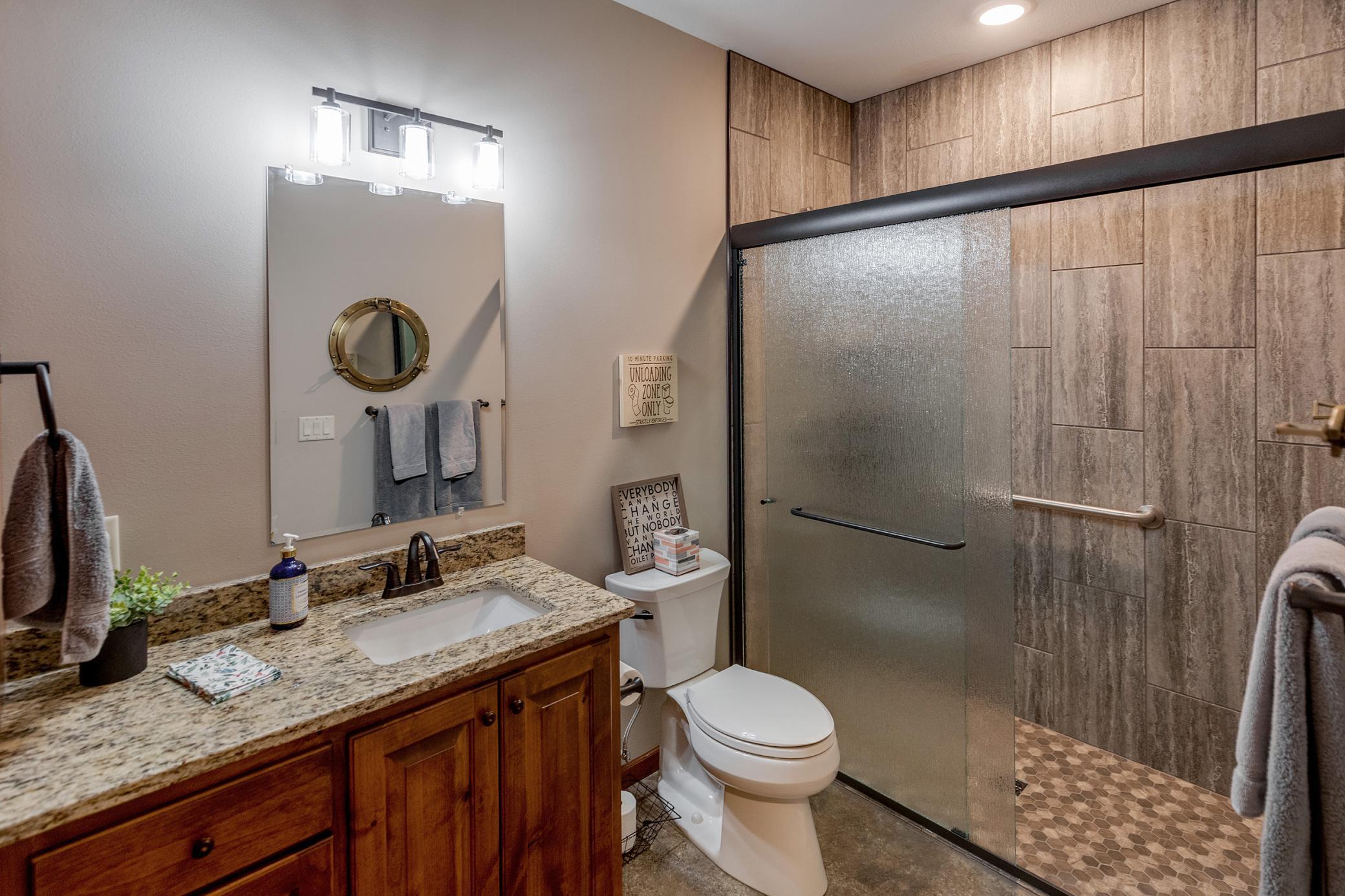 2020 townhouse for sale at 7448 Fairway Lane in Breezy Point, MN — 3 bed, 2 bath (photo 24 of 46)