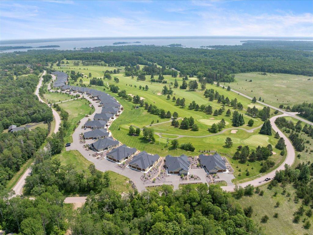 2020 townhouse for sale at 7448 Fairway Lane in Breezy Point, MN — 3 bed, 2 bath (photo 34 of 46)