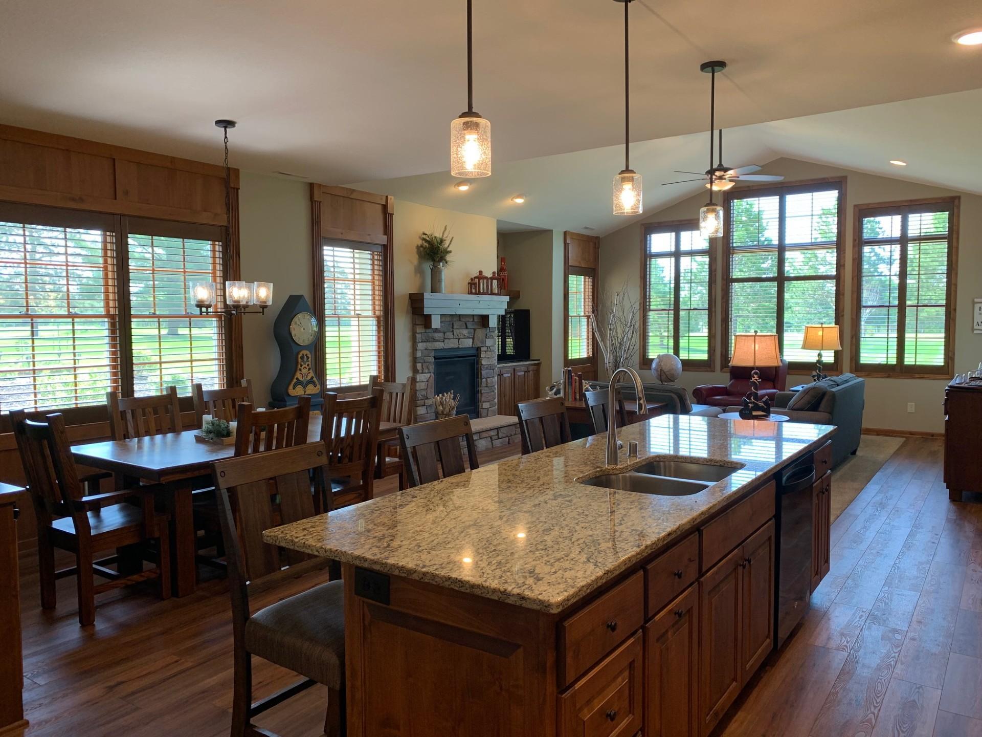 2020 townhouse for sale at 7448 Fairway Lane in Breezy Point, MN — 3 bed, 2 bath (photo 6 of 46)
