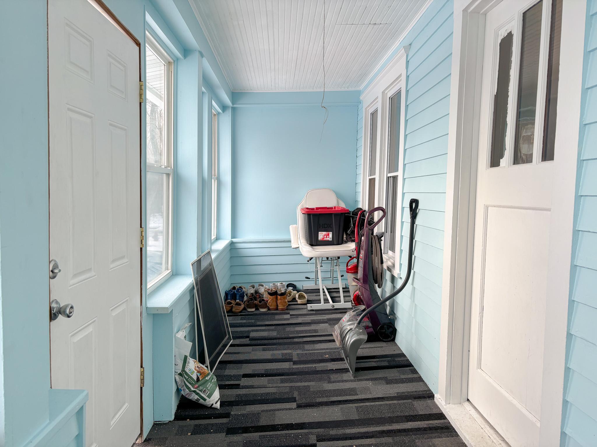 1919 duplex for sale at 424 W Birch Avenue in Fergus Falls, MN — 6 bed, 2 bath (photo 21 of 55)
