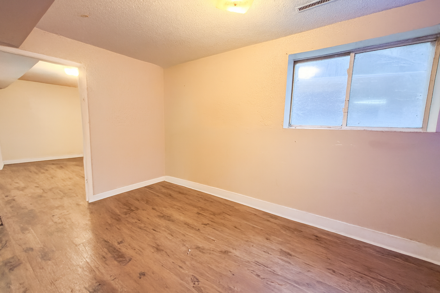 1928 duplex for sale at 822 W Maple Avenue in Fergus Falls, MN — 5 bed, 2 bath (photo 25 of 43)
