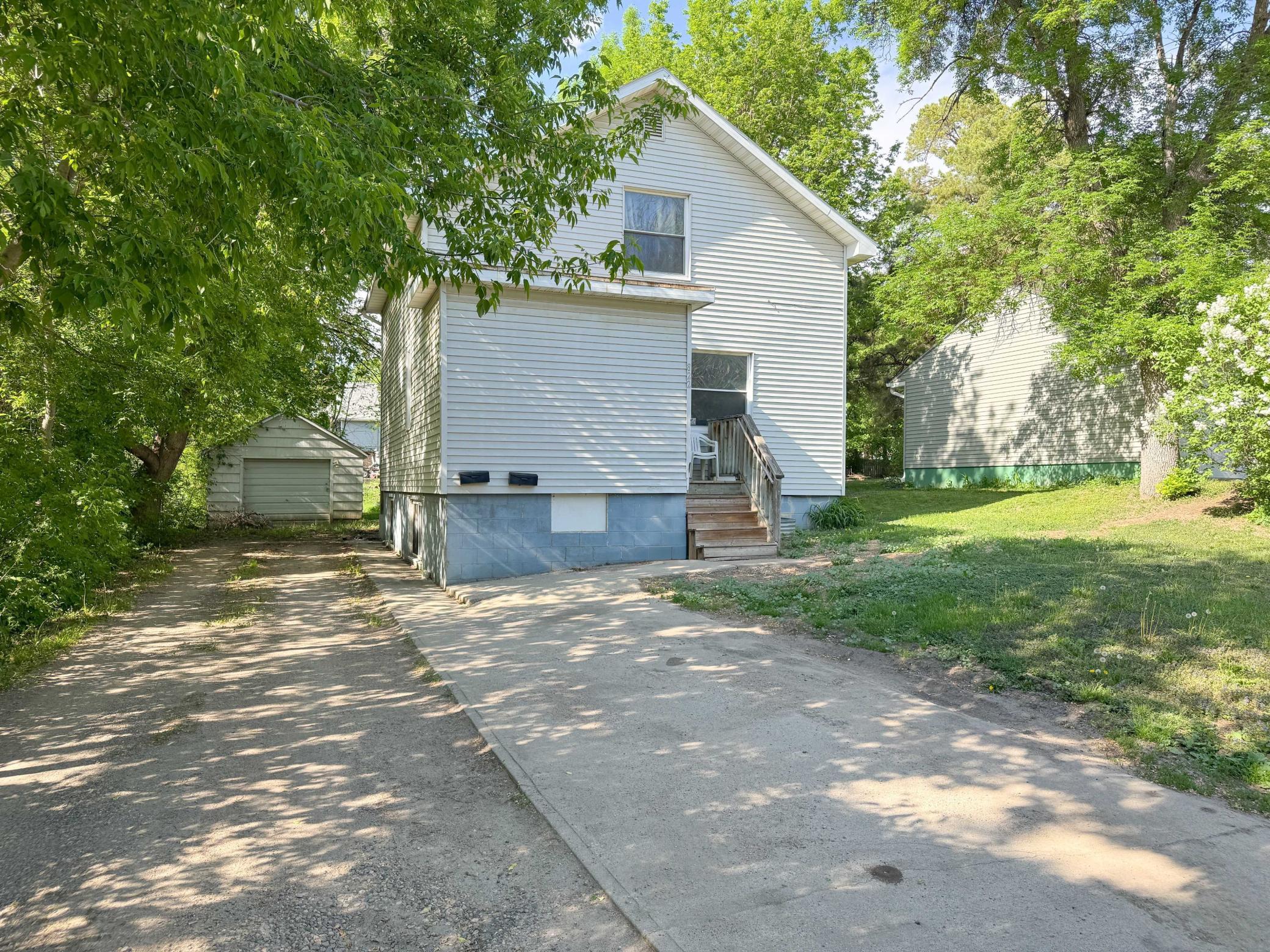 1928 duplex for sale at 822 W Maple Avenue in Fergus Falls, MN — 5 bed, 2 bath