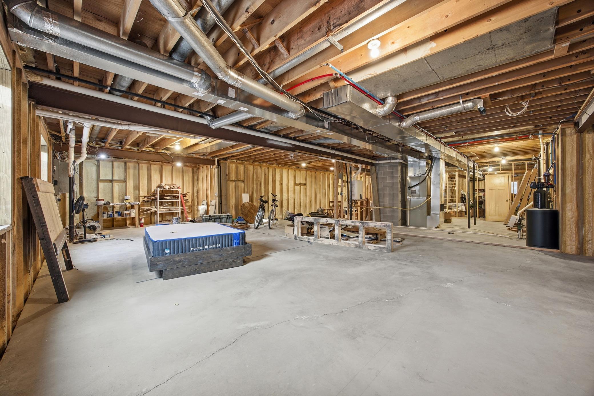 213 5th Street NW, Gwinner ND 58040 - Photo 18 of 25