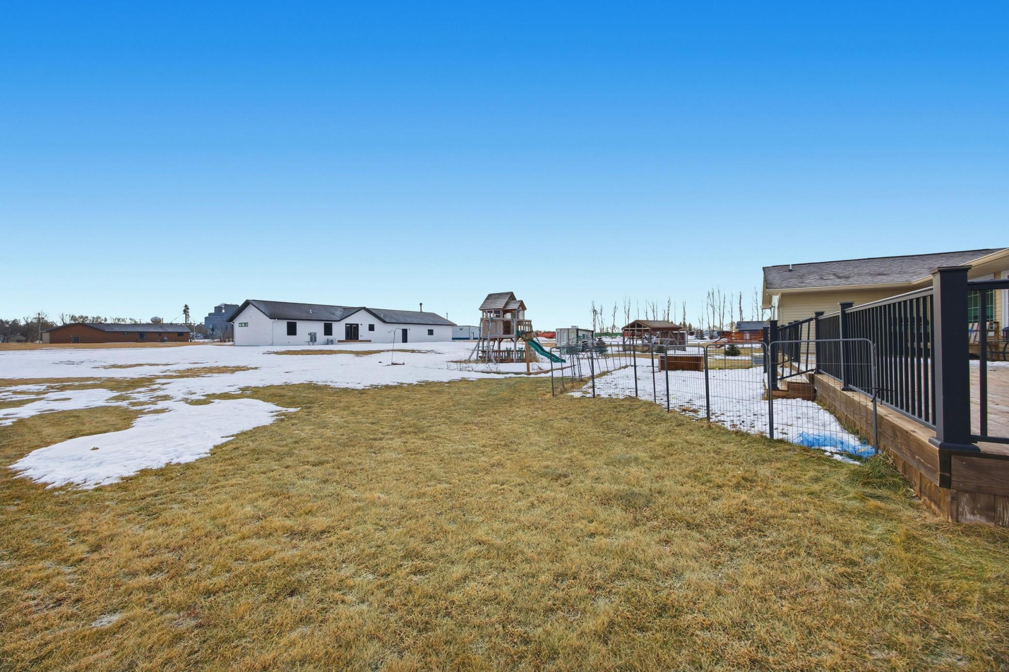 213 5th Street NW, Gwinner ND 58040 - Photo 23 of 25