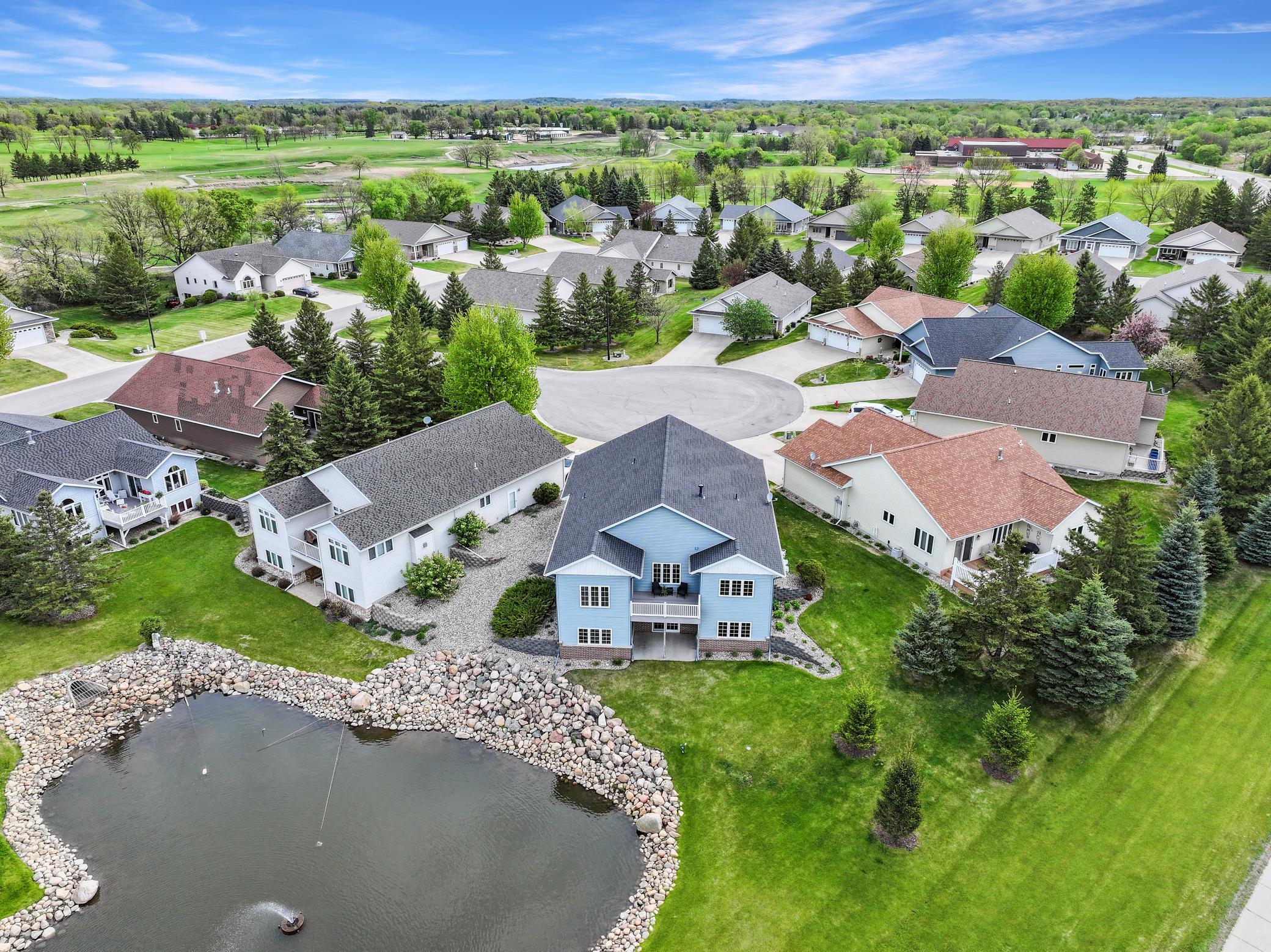 2004 single family home for sale at 302 Ashley Court in Alexandria, MN — 4 bed, 3 bath (photo 38 of 38)