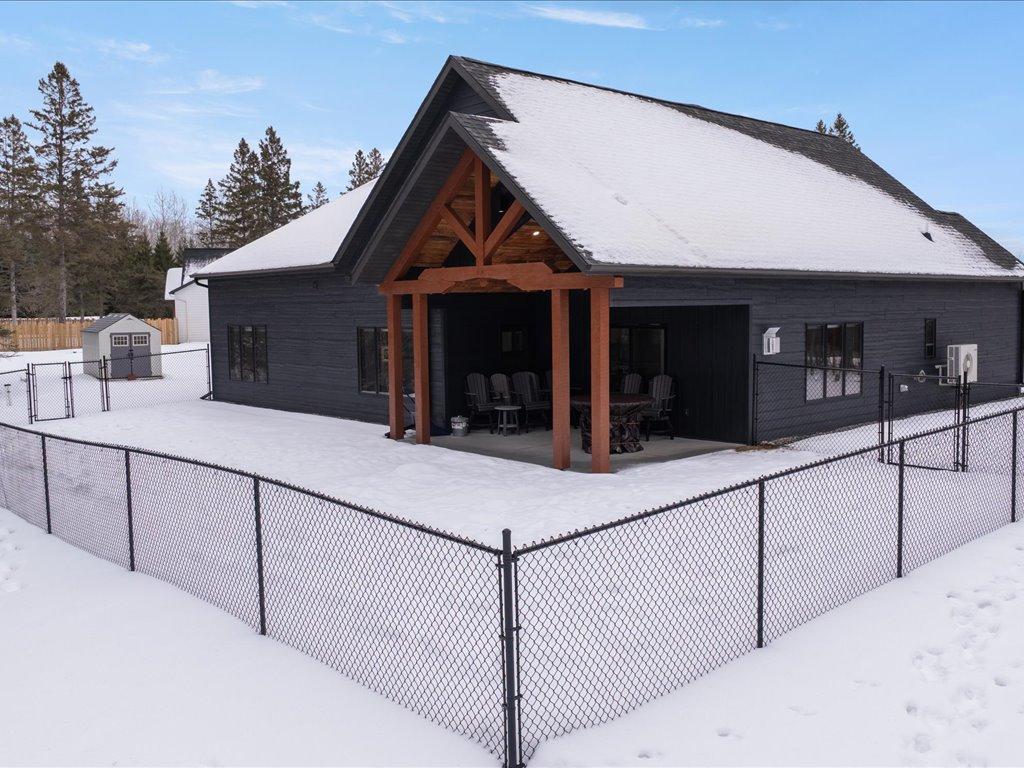 2023 single family home for sale at 2855 SW 8th Street in Grand Rapids, MN — 3 bed, 4 bath (photo 46 of 59)