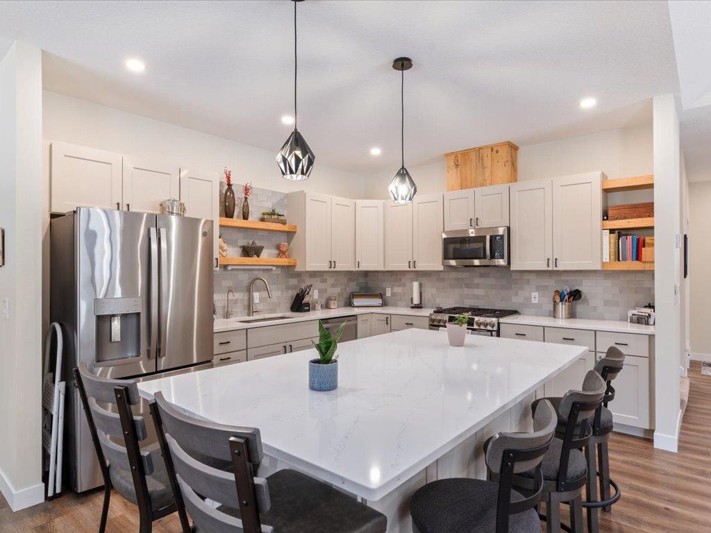 2023 single family home for sale at 2855 SW 8th Street in Grand Rapids, MN — 3 bed, 4 bath (photo 8 of 59)