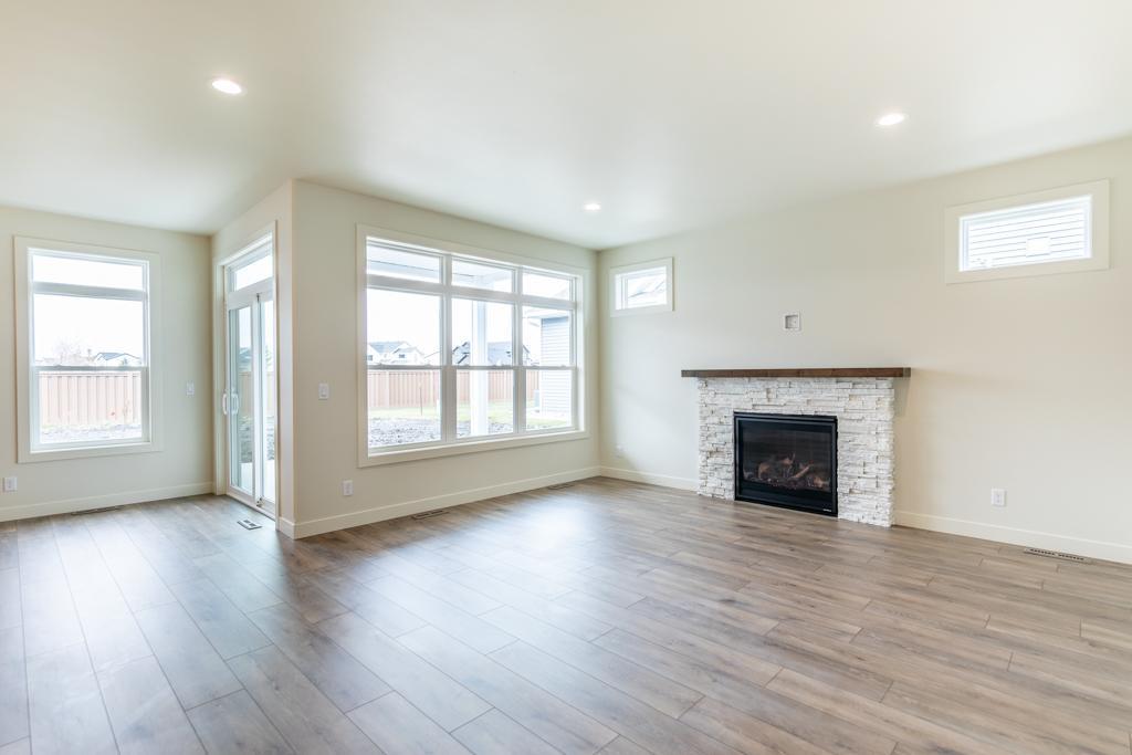 5108 Mira Way W, West Fargo ND 58078 - Photo 9 of 47