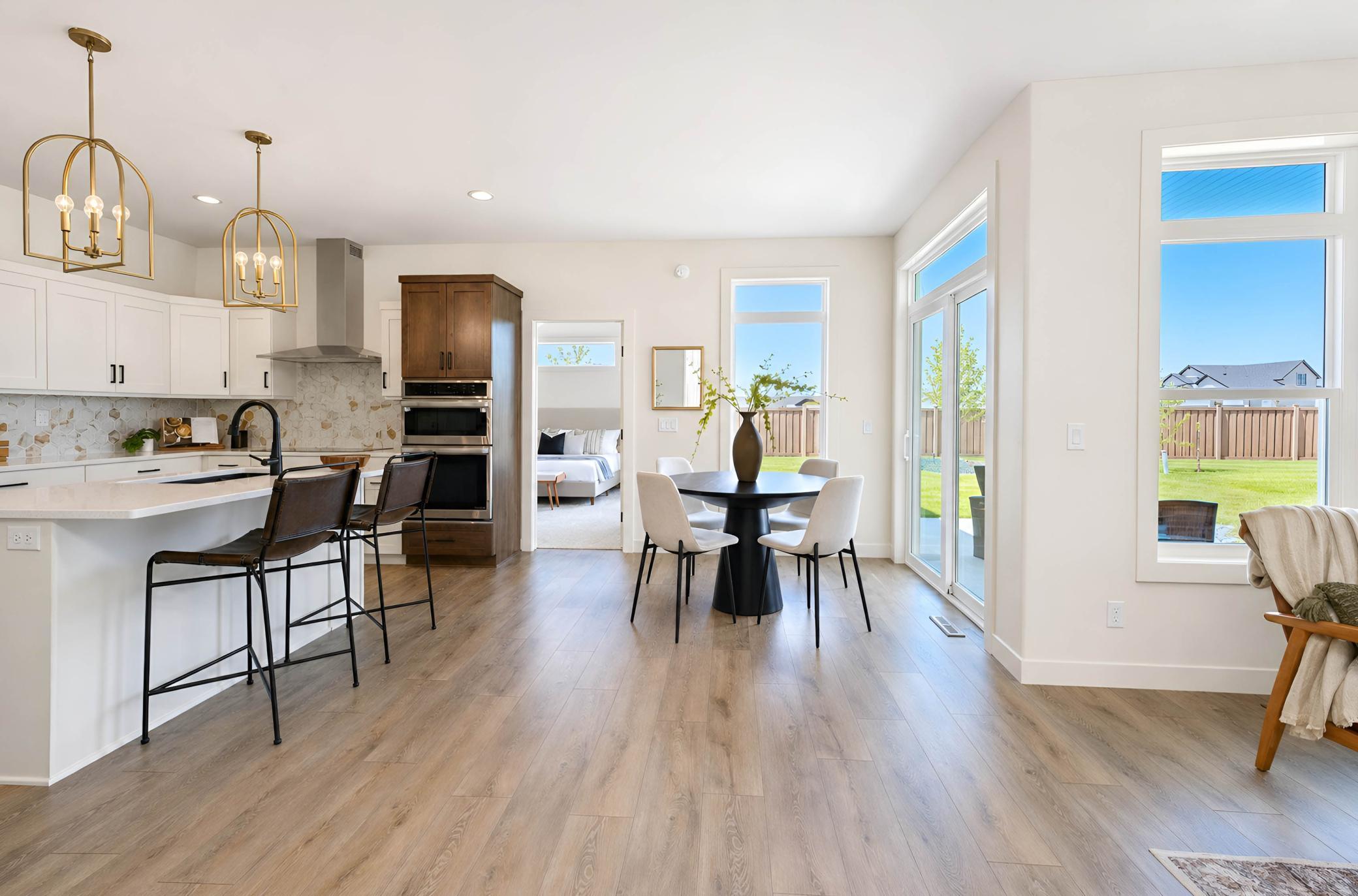 2025 single family home for sale at 5108 Mira Way W in West Fargo, ND — 2 bed, 3 bath (photo 14 of 53)
