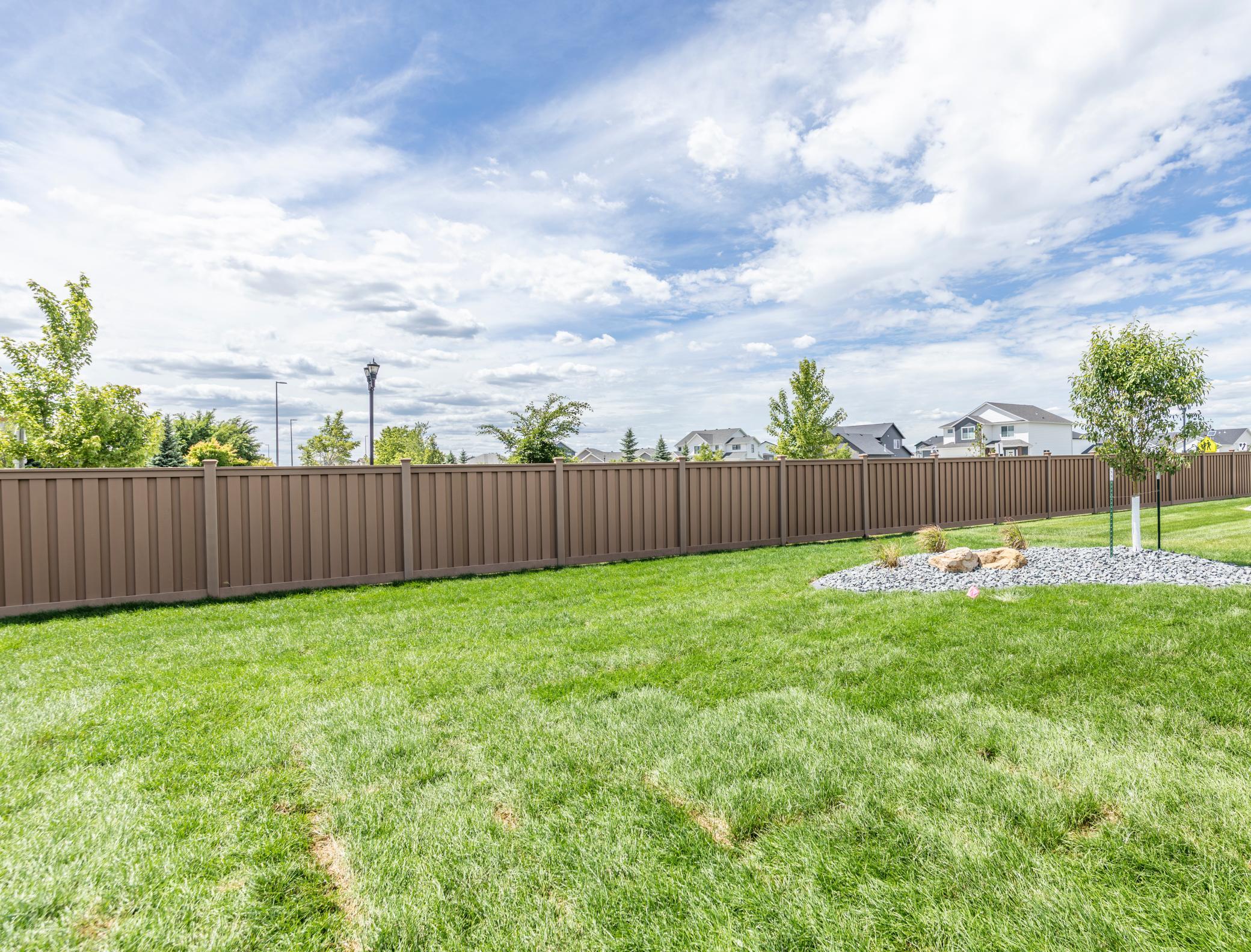 2025 single family home for sale at 5108 Mira Way W in West Fargo, ND — 2 bed, 3 bath (photo 5 of 53)