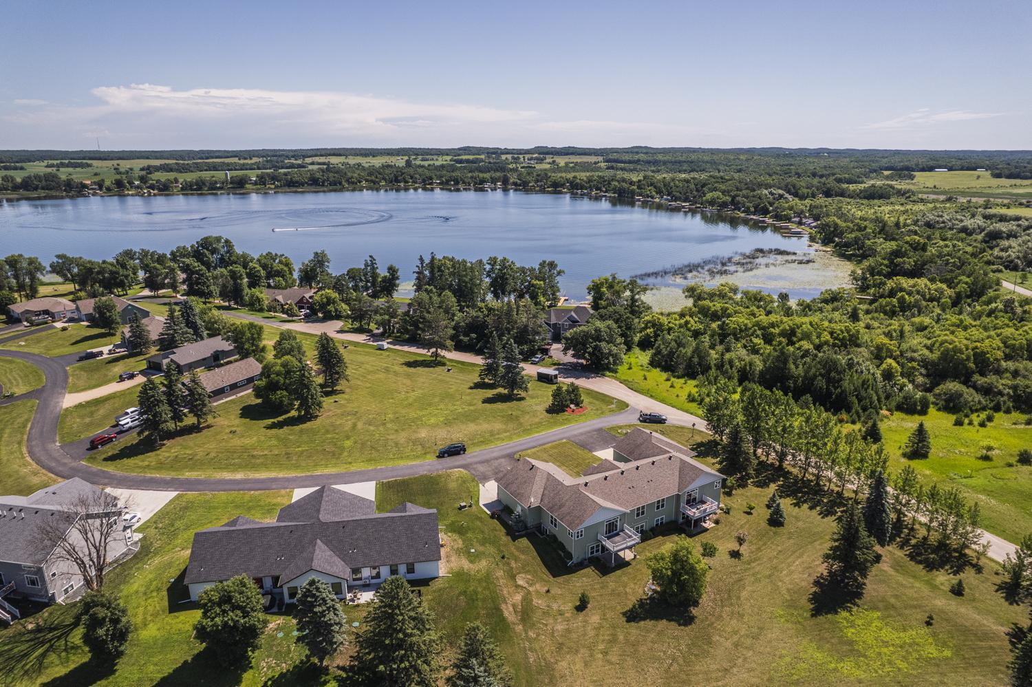 2008 twin home for sale at 20623 County Highway 21 in Detroit Lakes, MN — 4 bed, 3 bath (photo 12 of 45)
