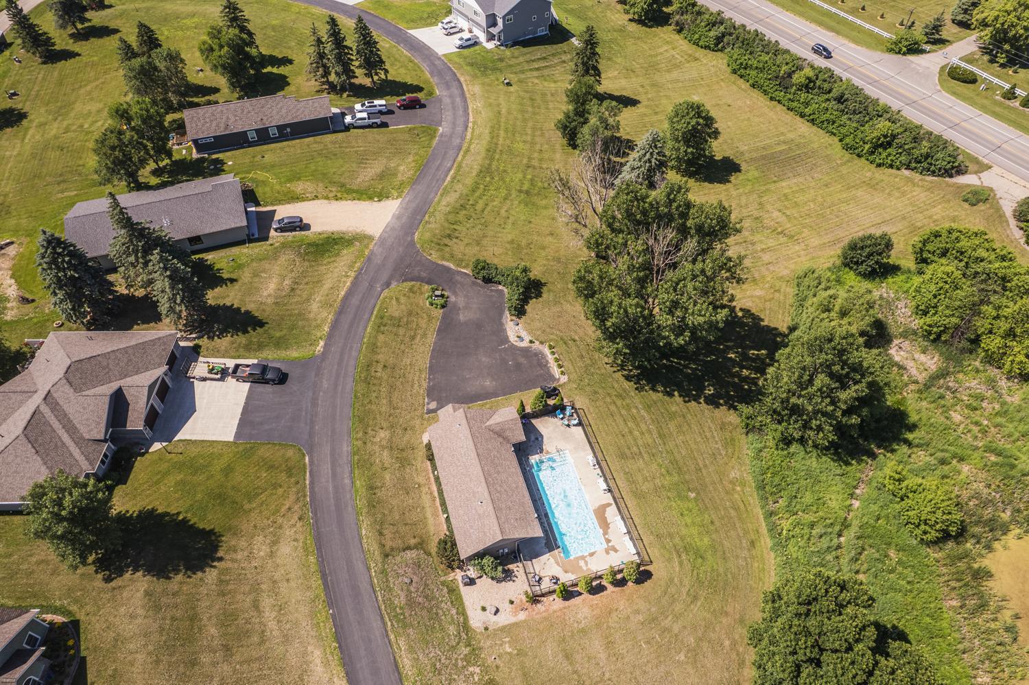 2008 twin home for sale at 20623 County Highway 21 in Detroit Lakes, MN — 4 bed, 3 bath (photo 17 of 45)