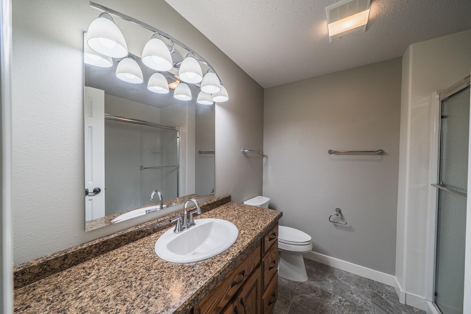 2008 twin home for sale at 20623 County Highway 21 in Detroit Lakes, MN — 4 bed, 3 bath (photo 42 of 45)