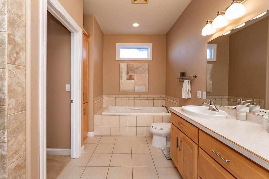 715 Northridge Way, West Fargo ND 58078 - Photo 12 of 30