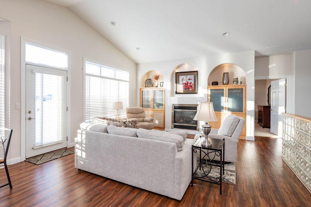 715 Northridge Way, West Fargo ND 58078 - Photo 4 of 30