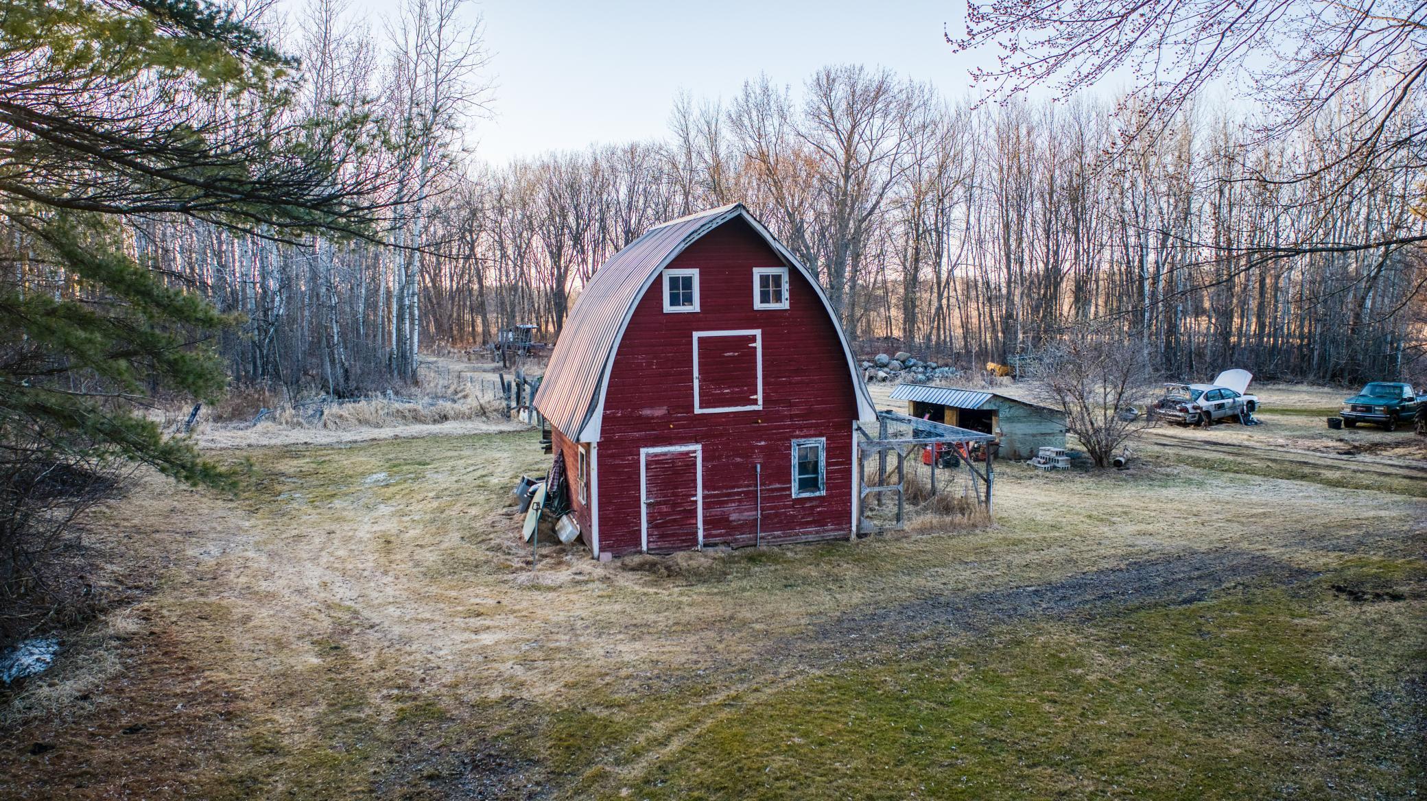 1950 single family home for sale at 37325 US Highway 169 in Aitkin, MN — 2 bed, 1 bath (photo 22 of 52)