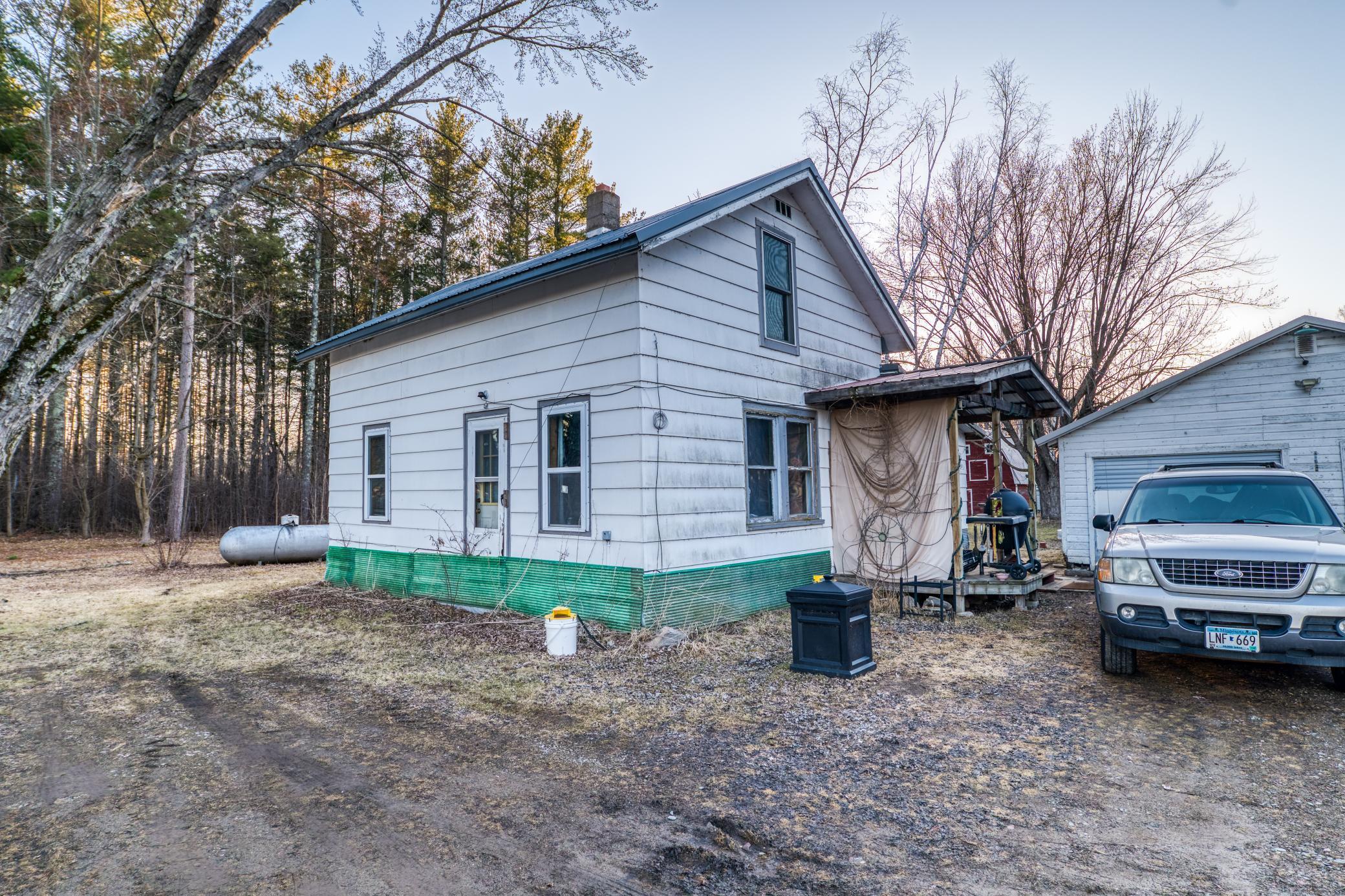1950 single family home for sale at 37325 US Highway 169 in Aitkin, MN — 2 bed, 1 bath (photo 29 of 52)