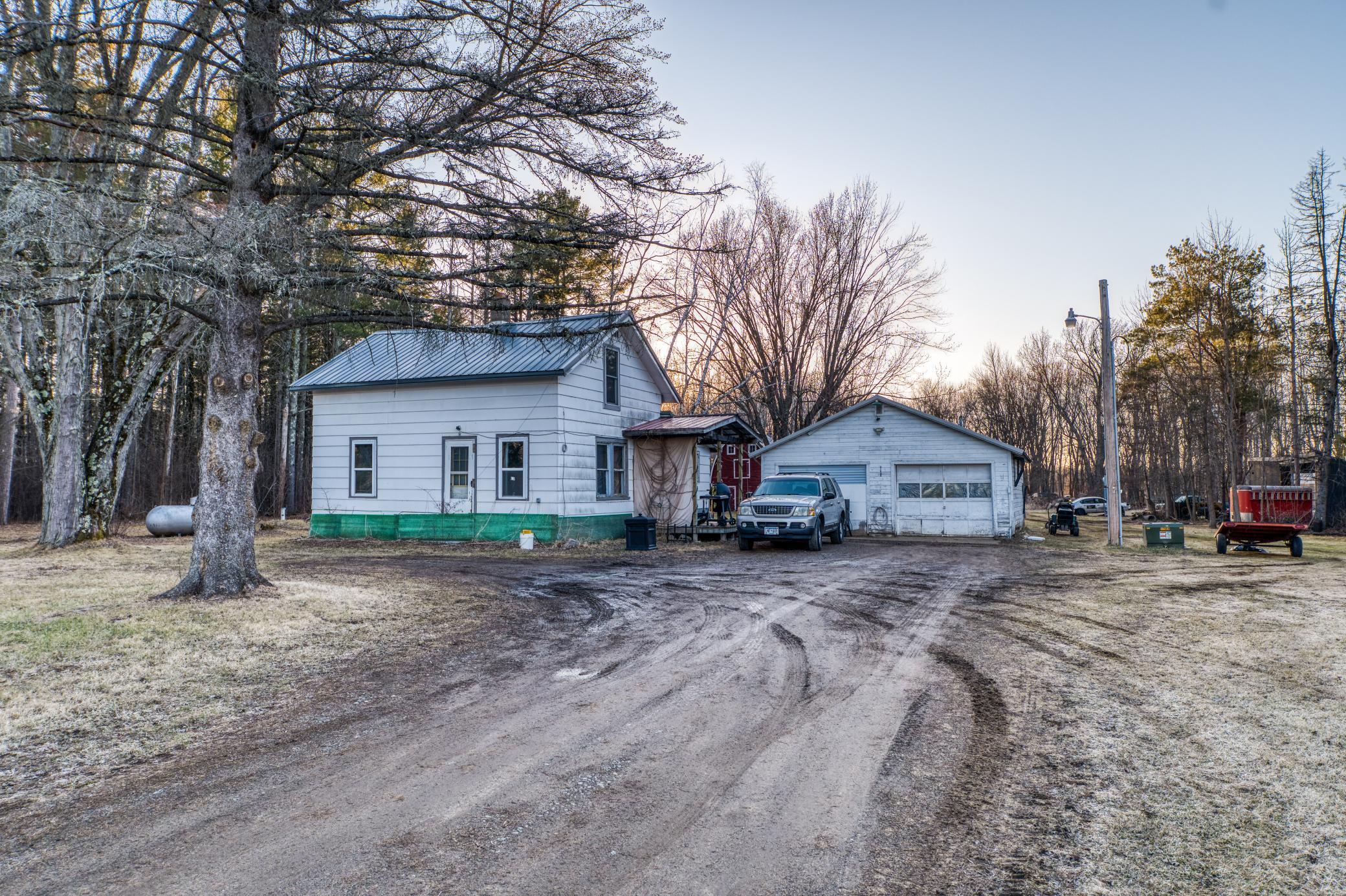 1950 single family home for sale at 37325 US Highway 169 in Aitkin, MN — 2 bed, 1 bath (photo 30 of 52)