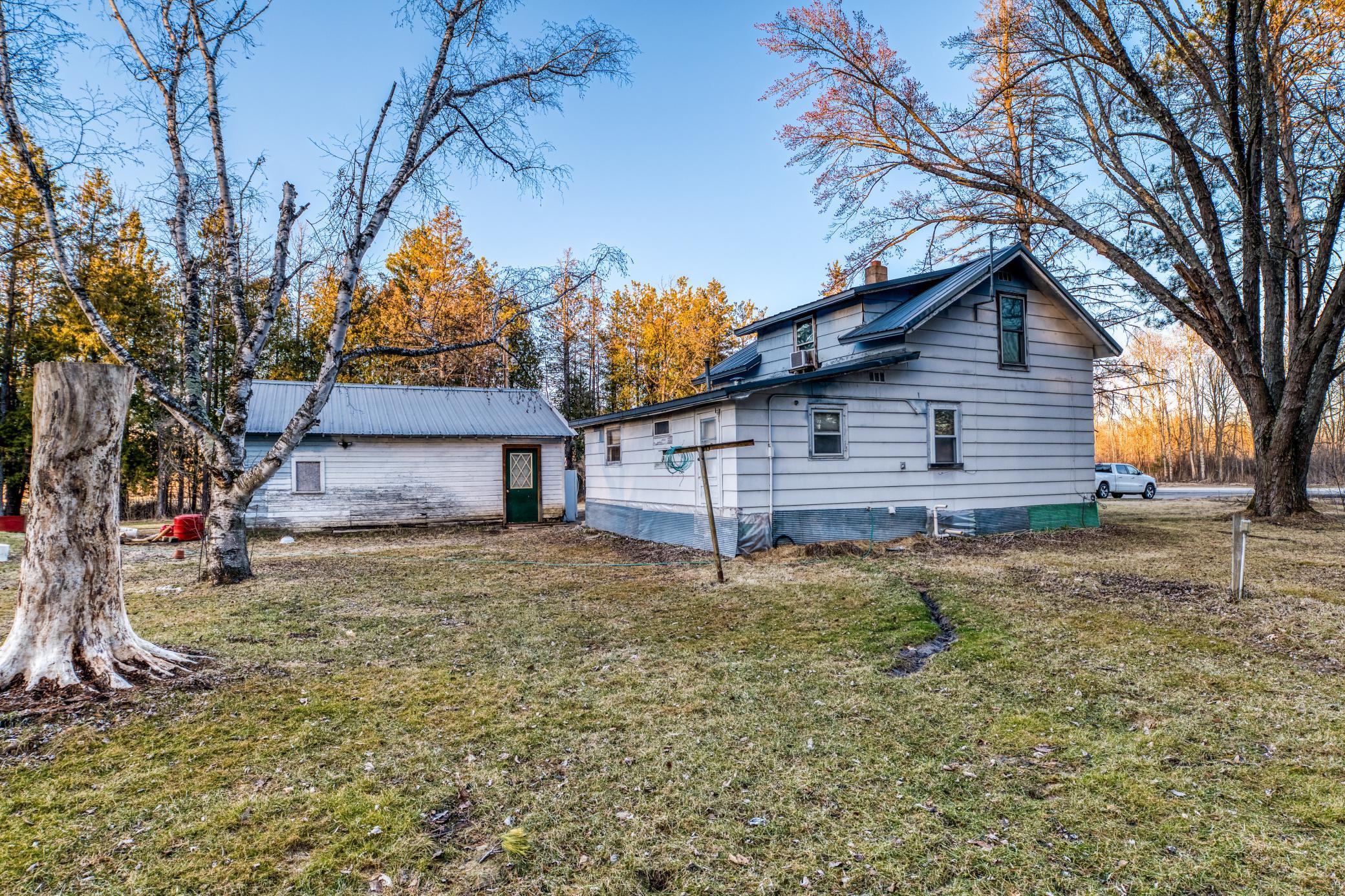 1950 single family home for sale at 37325 US Highway 169 in Aitkin, MN — 2 bed, 1 bath (photo 35 of 52)