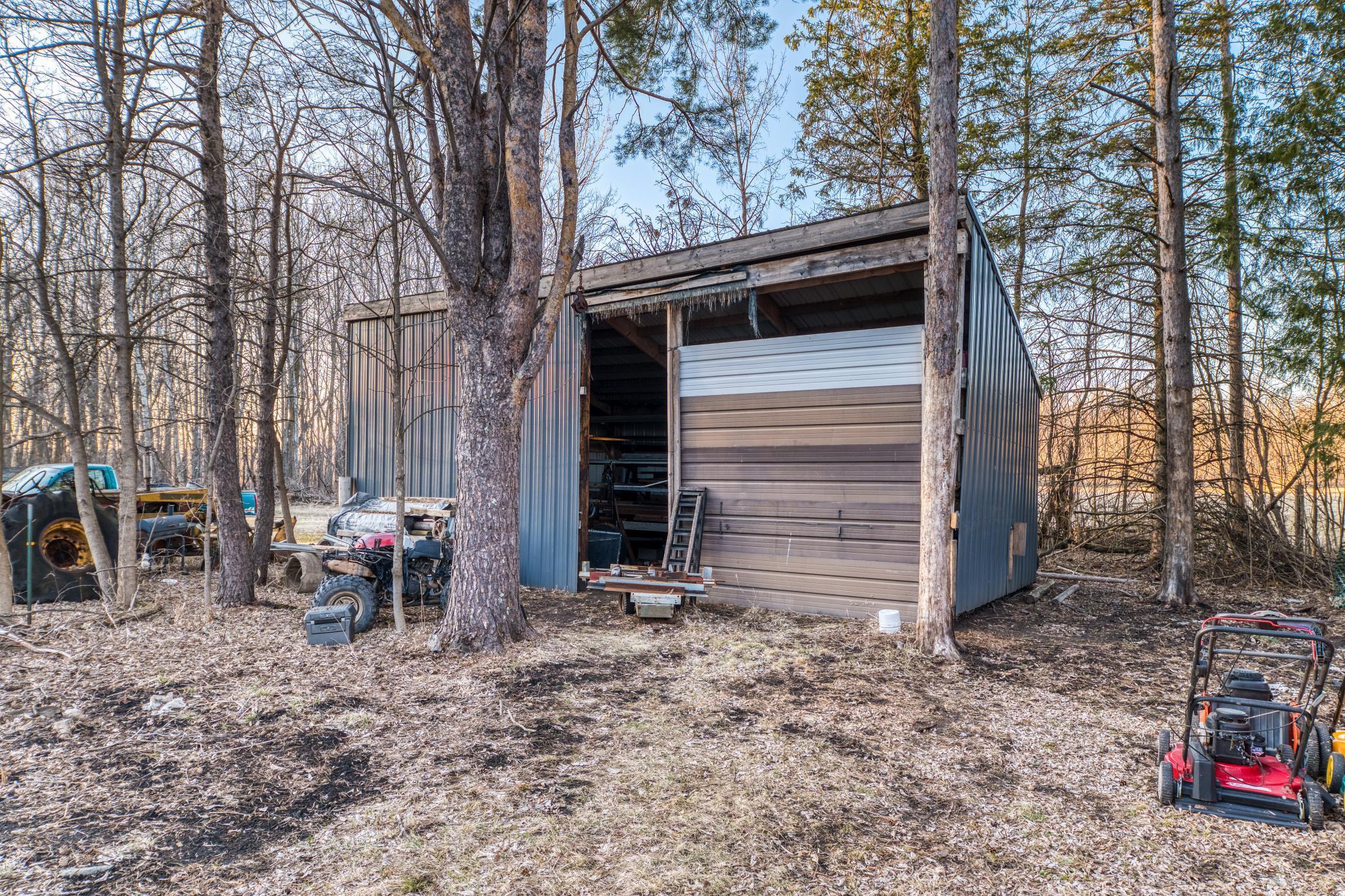 1950 single family home for sale at 37325 US Highway 169 in Aitkin, MN — 2 bed, 1 bath (photo 39 of 52)