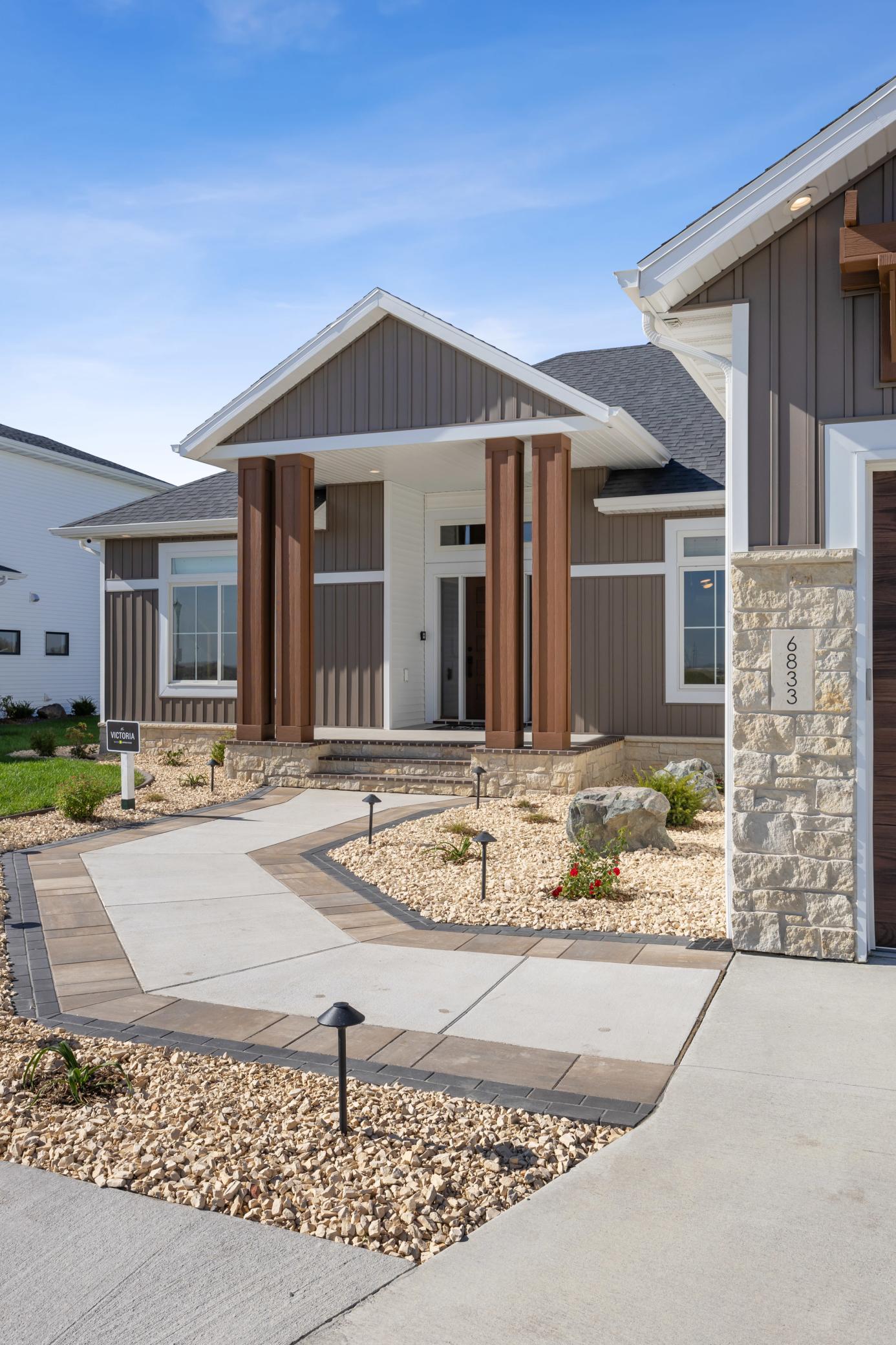 6833 Sunrise Point, Horace ND 58047 - Photo 4 of 56