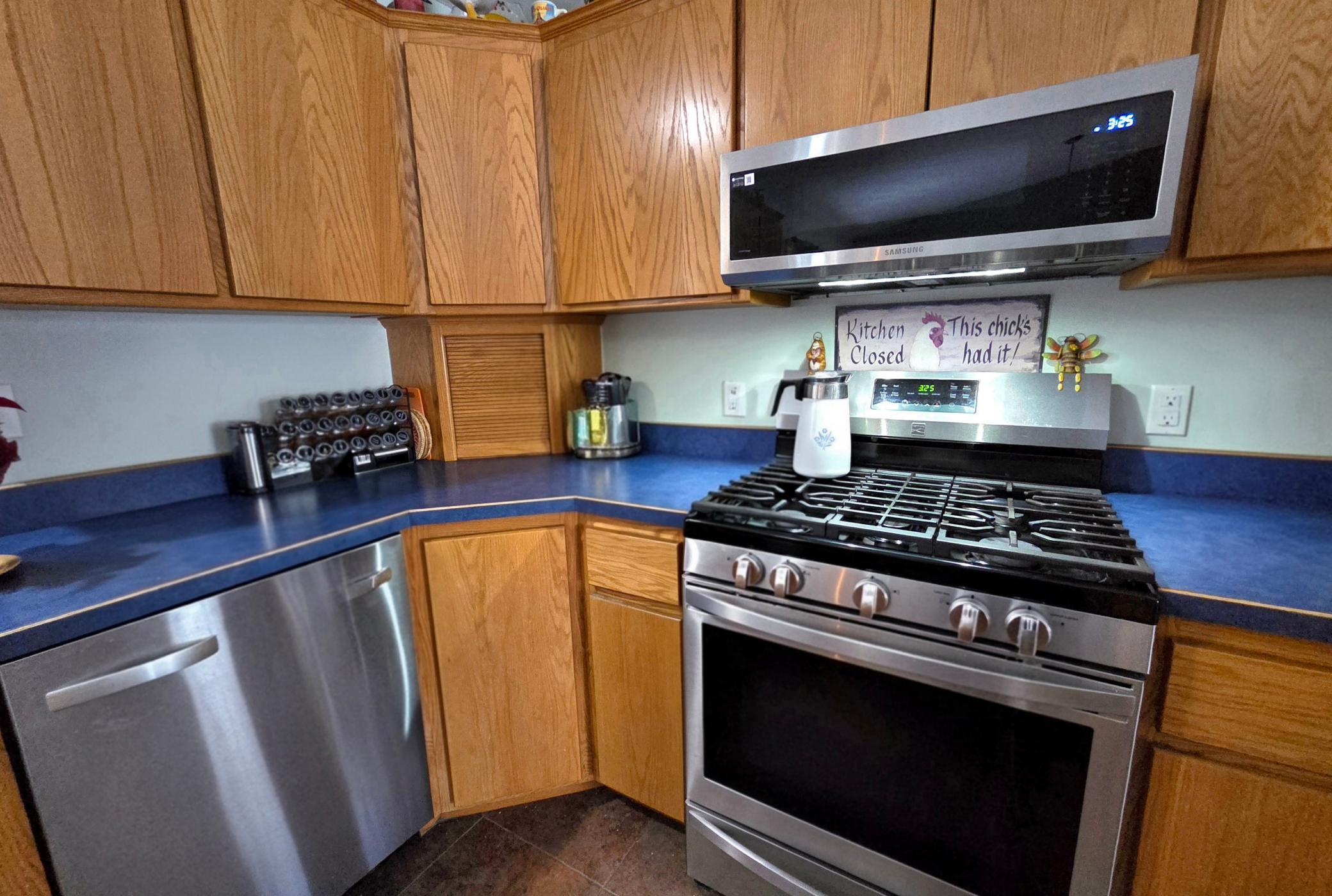1998 single family home for sale at 601 4th Street NW in Twin Valley, MN — 4 bed, 3 bath (photo 8 of 25)