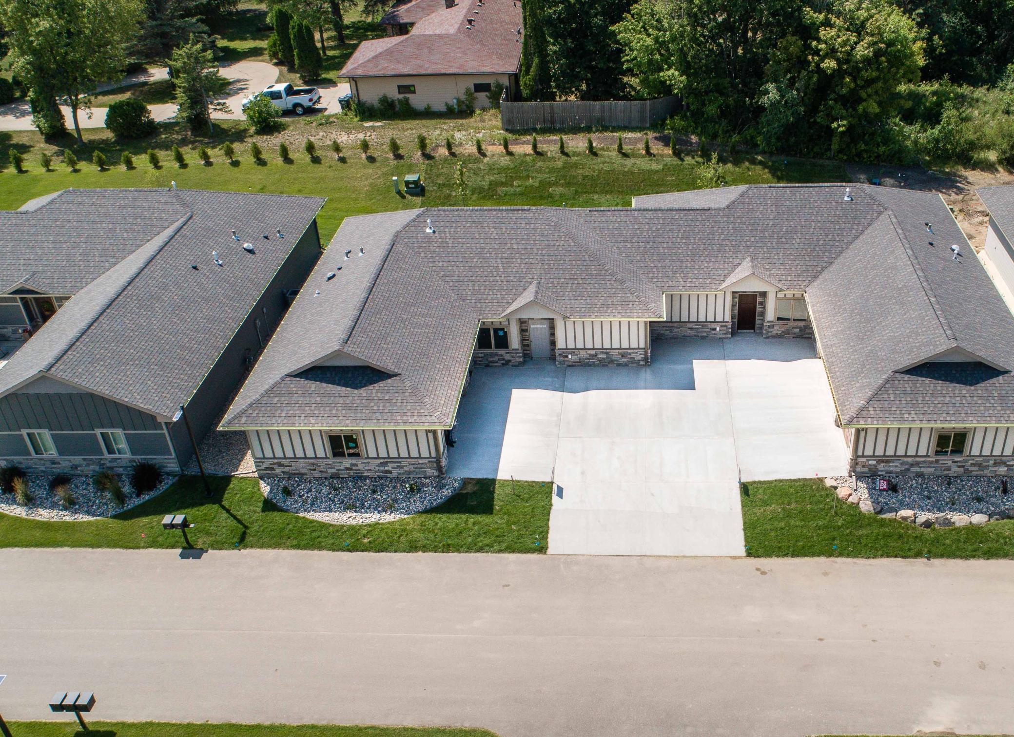 2023 townhouse for sale at 736 Oak Trail in Fergus Falls, MN — 2 bed, 2 bath (photo 2 of 30)