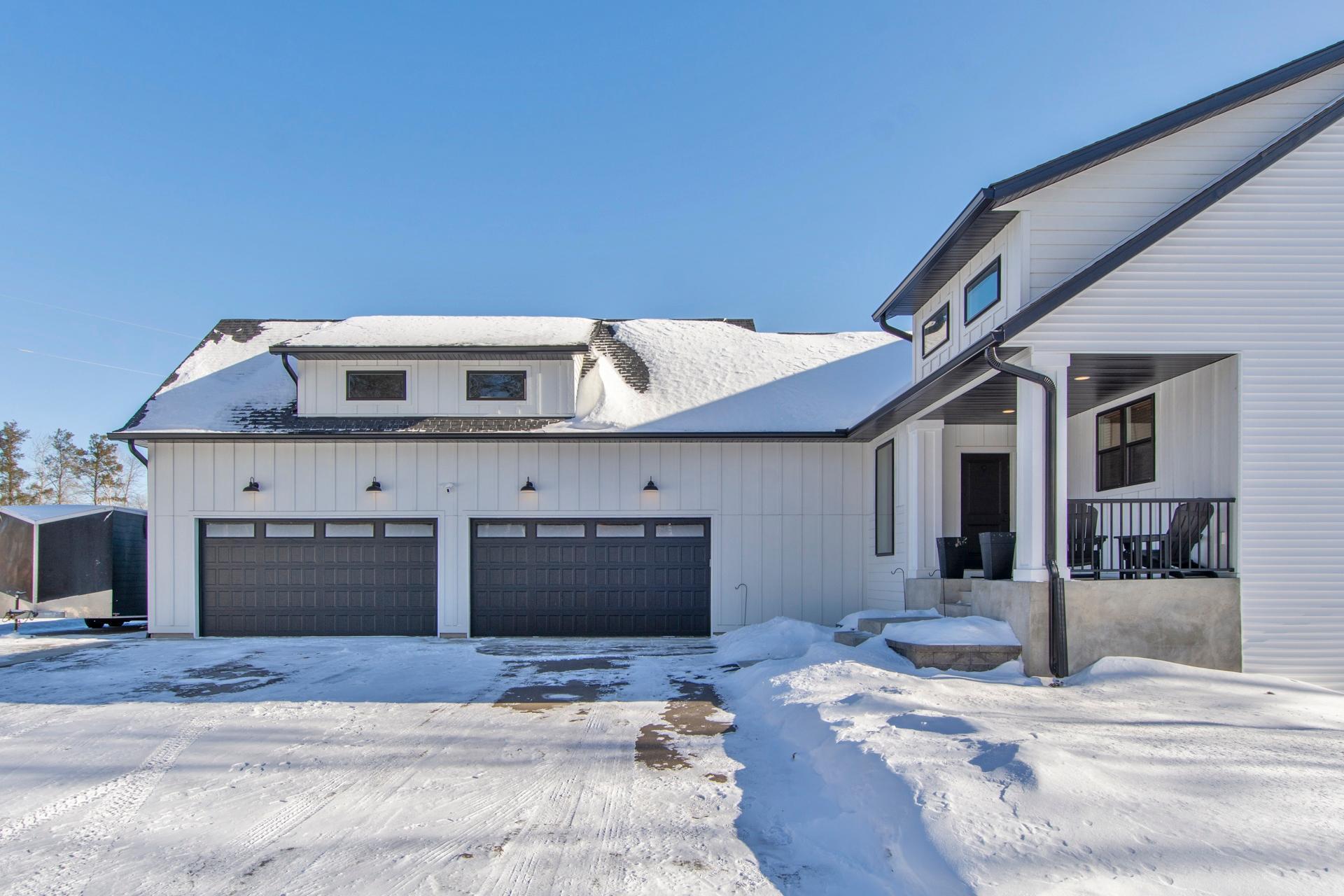 2024 single family home for sale at 26942 Middle Cullen Road in Pequot Lakes, MN — 5 bed, 3 bath (photo 2 of 43)
