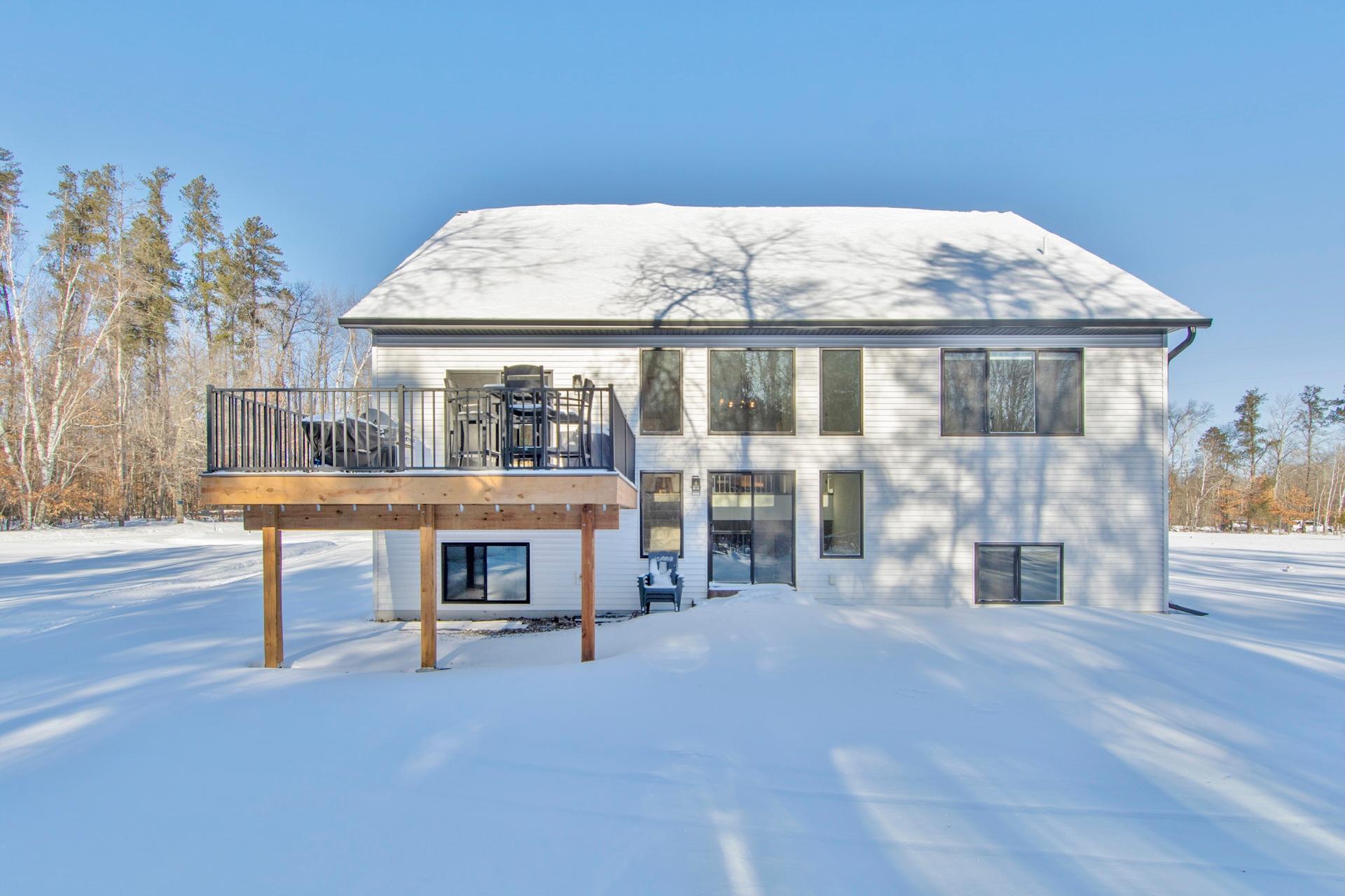 2024 single family home for sale at 26942 Middle Cullen Road in Pequot Lakes, MN — 5 bed, 3 bath (photo 4 of 43)