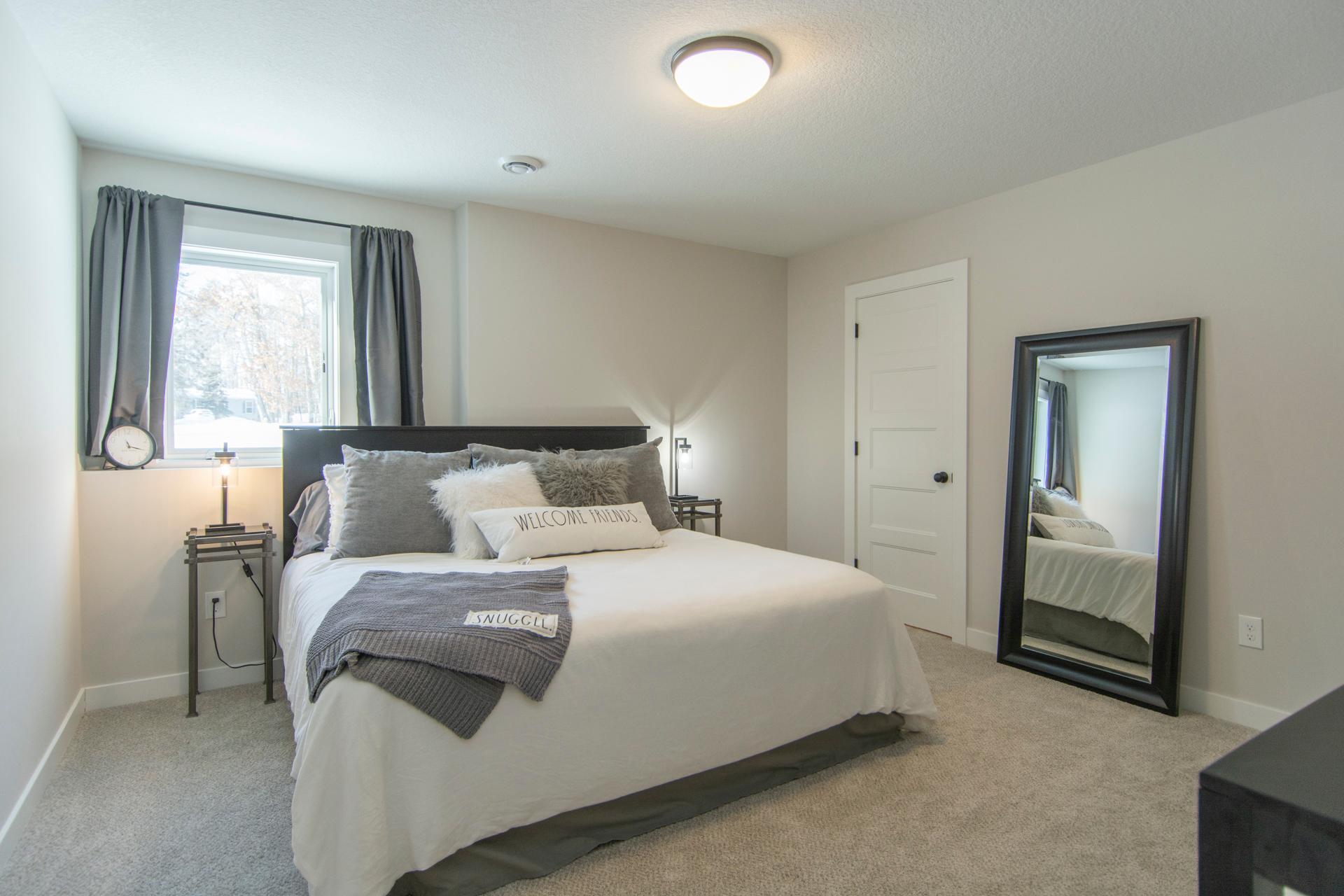 2024 single family home for sale at 26942 Middle Cullen Road in Pequot Lakes, MN — 5 bed, 3 bath (photo 35 of 43)