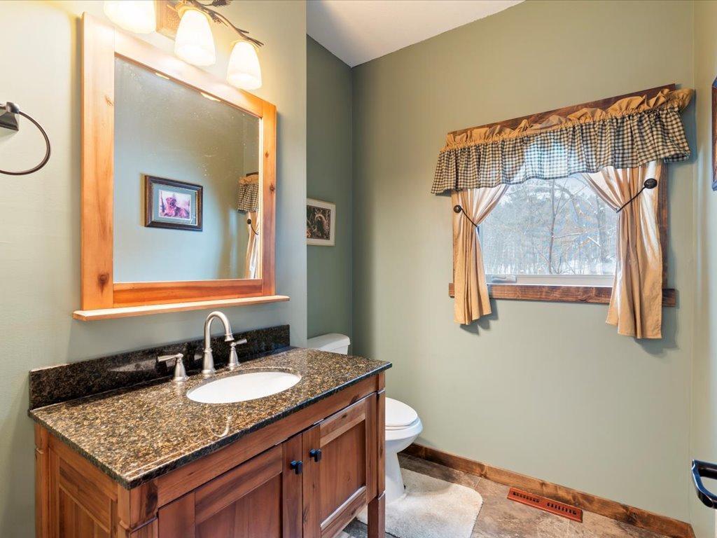 2015 single family home for sale at 27543 300th Place in Aitkin, MN — 4 bed, 5 bath (photo 16 of 91)