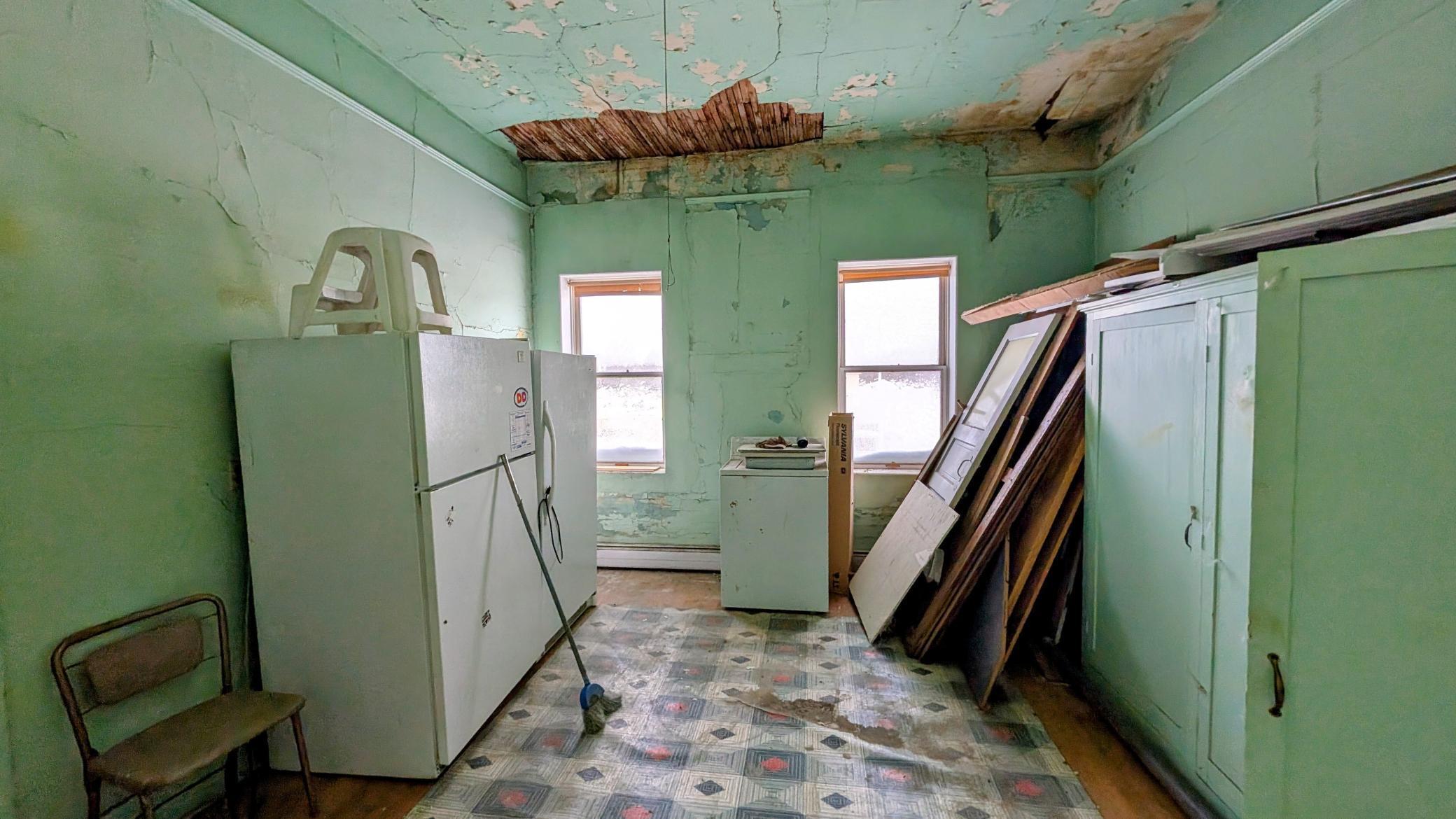 1950 home for sale at 126 Main Street in Lakota, ND — 8 bed, 4 bath (photo 47 of 60)