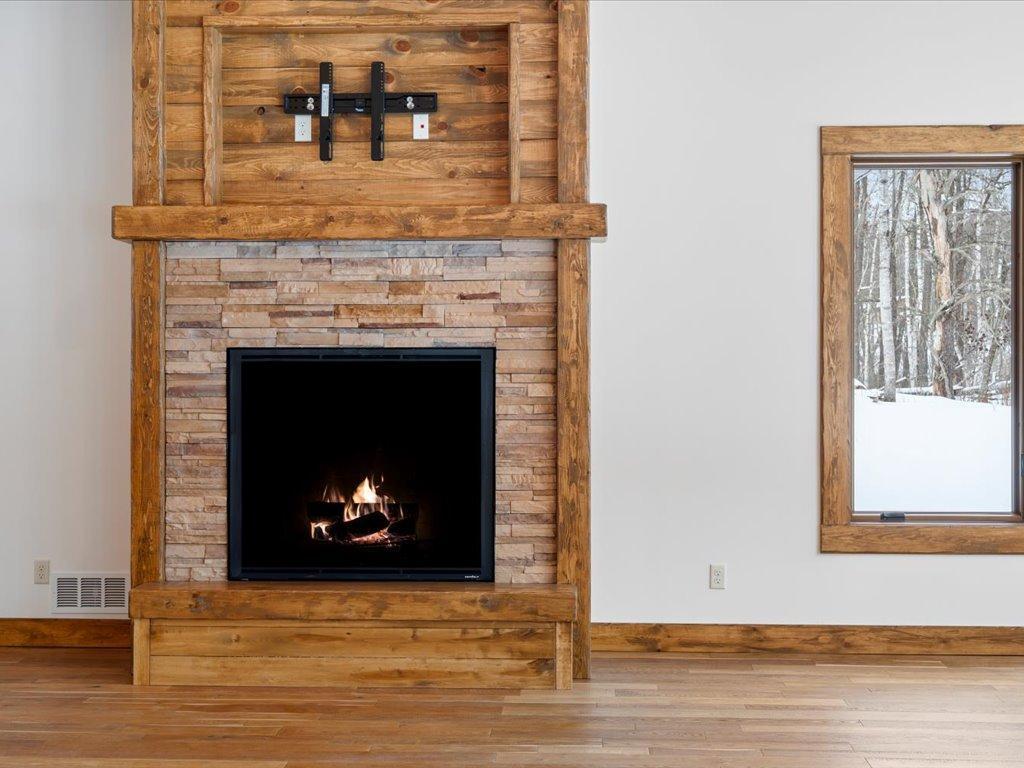 2025 single family home for sale at 27222 Island View Drive in Park Rapids, MN — 3 bed, 3 bath (photo 19 of 46)