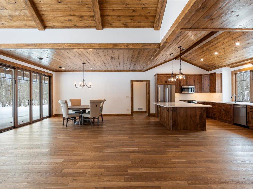 2025 single family home for sale at 27222 Island View Drive in Park Rapids, MN — 3 bed, 3 bath (photo 26 of 46)