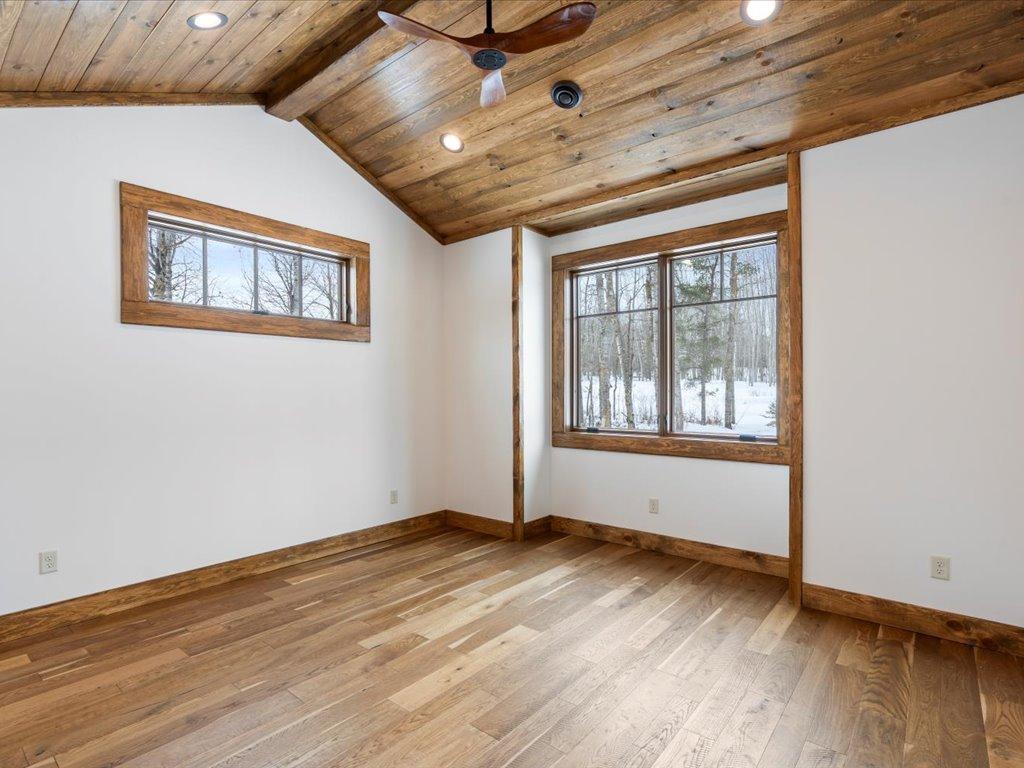 2025 single family home for sale at 27222 Island View Drive in Park Rapids, MN — 3 bed, 3 bath (photo 36 of 46)