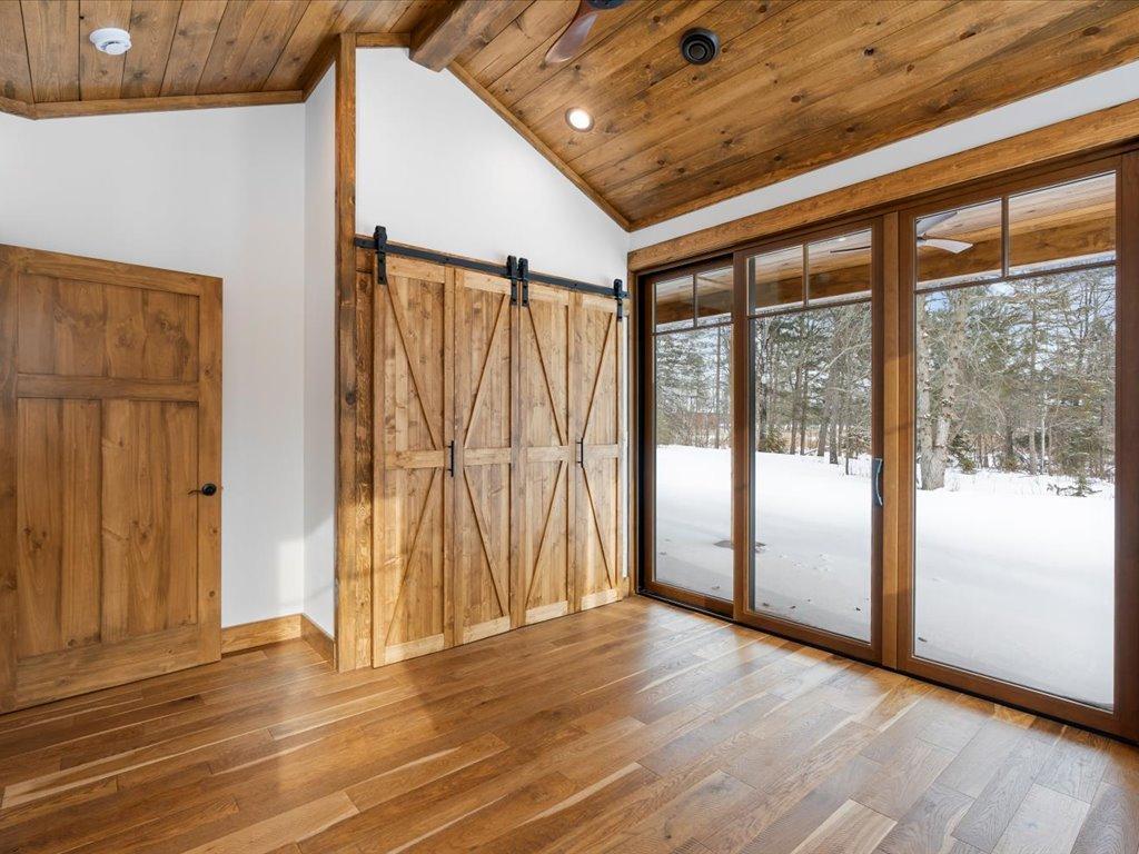 2025 single family home for sale at 27222 Island View Drive in Park Rapids, MN — 3 bed, 3 bath (photo 38 of 46)